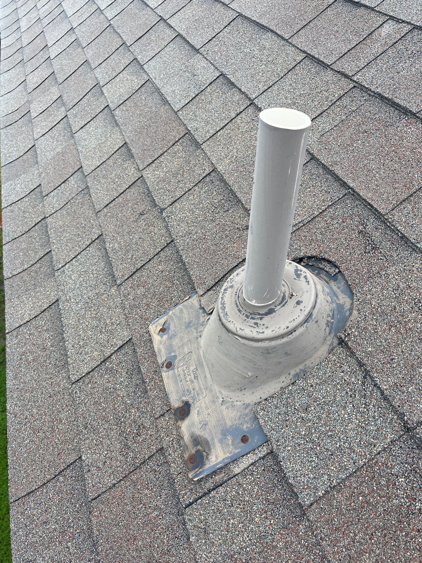 Hail Damage using Owen's Corning Duration (Lifetime) Shingles by Roof Repair Company