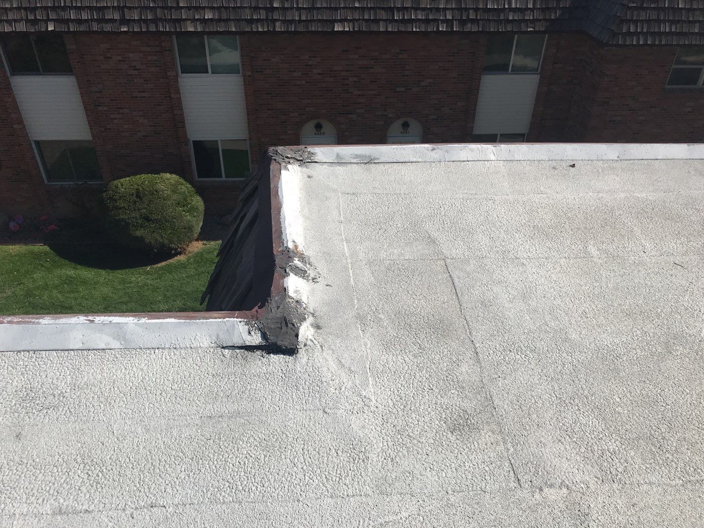 Commercial Roofing Installation using Gaco Silicone Coating  by A to Z Roofing