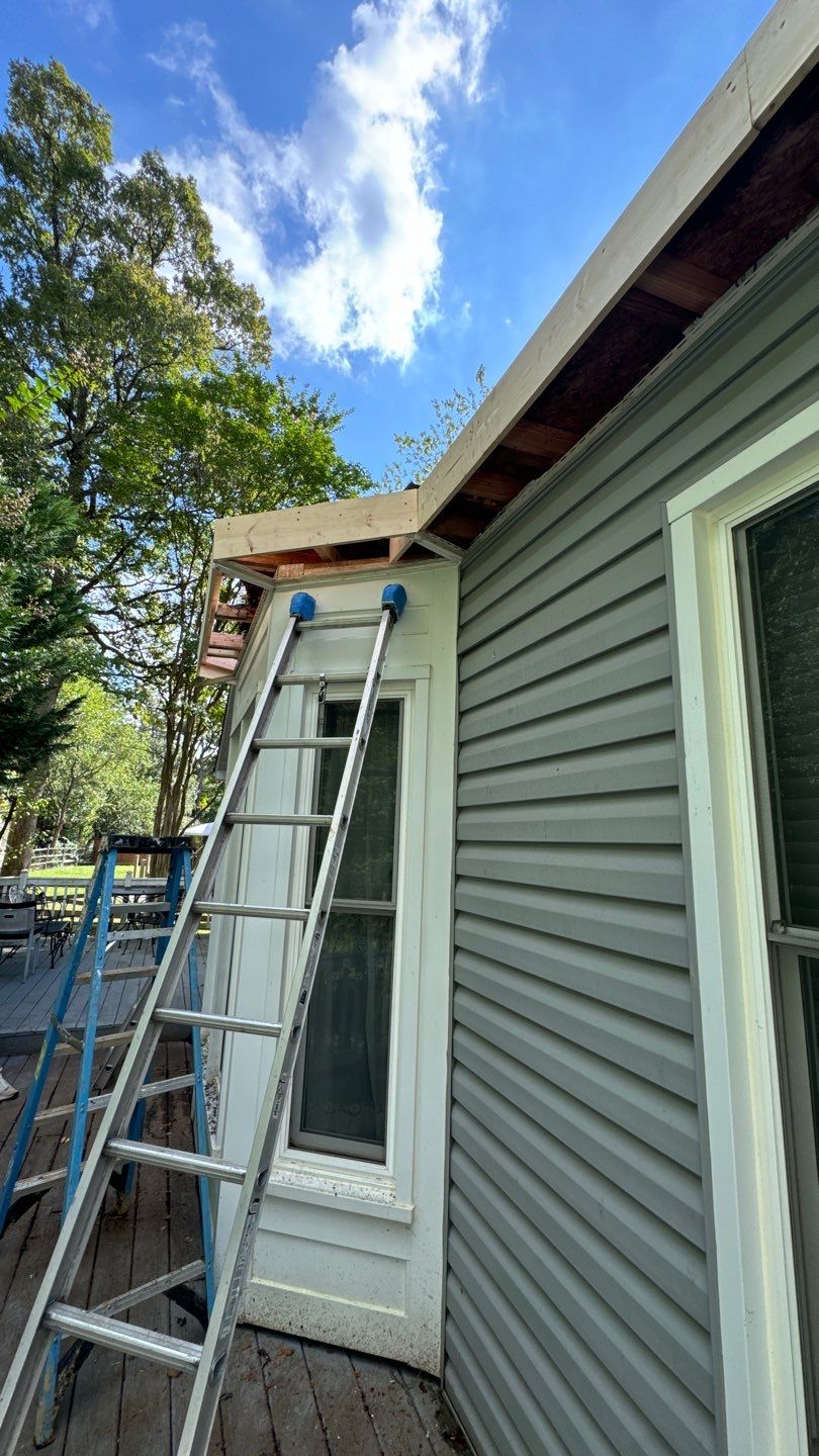 Alexandria: Residential Flat Roof Replacement with MuleHide TPO by RM Banning, Inc.