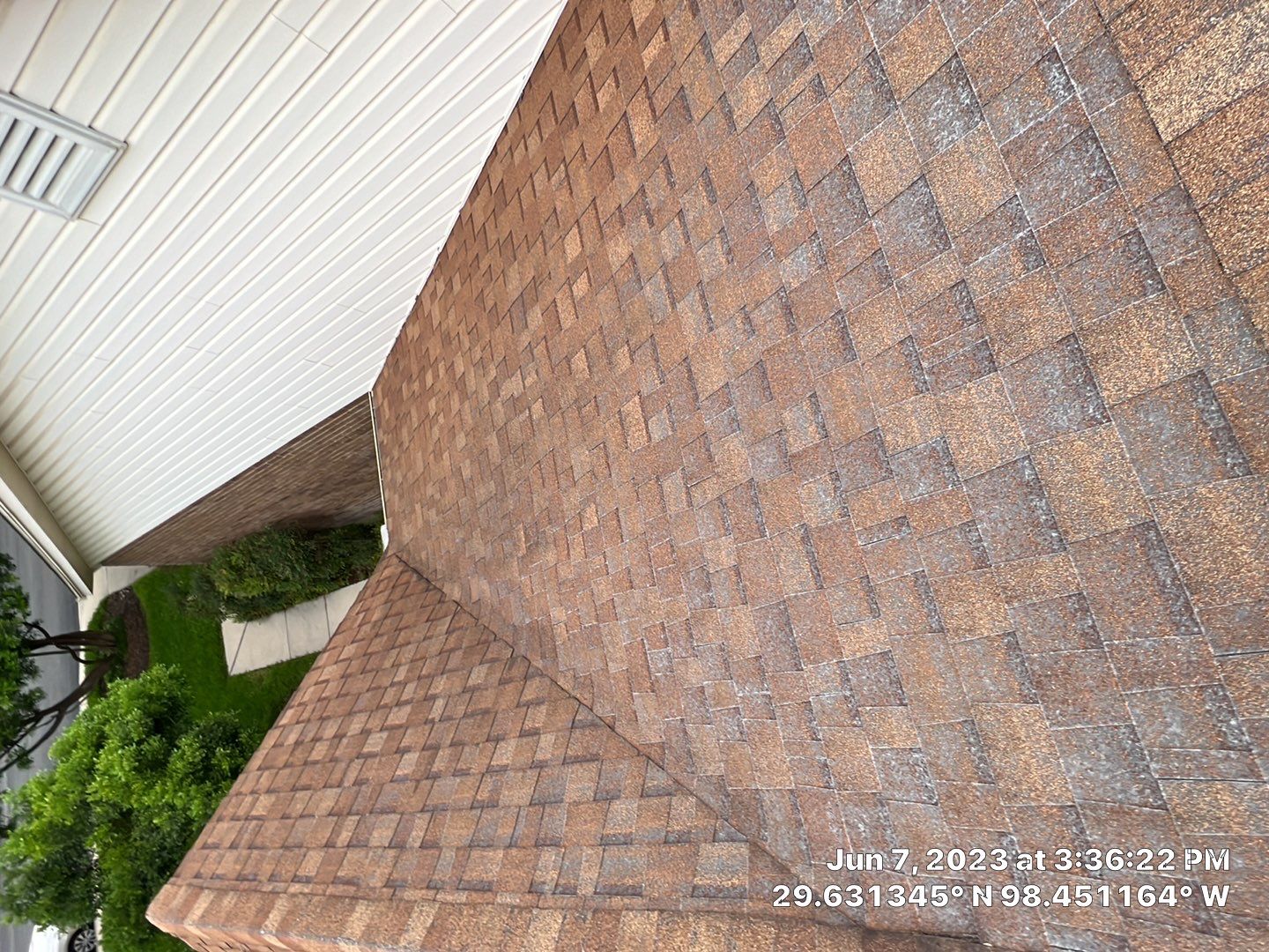 Residential Roof Replacement using Owens Corning 30 year Architectural Shingles by Premier Roofing and Contracting