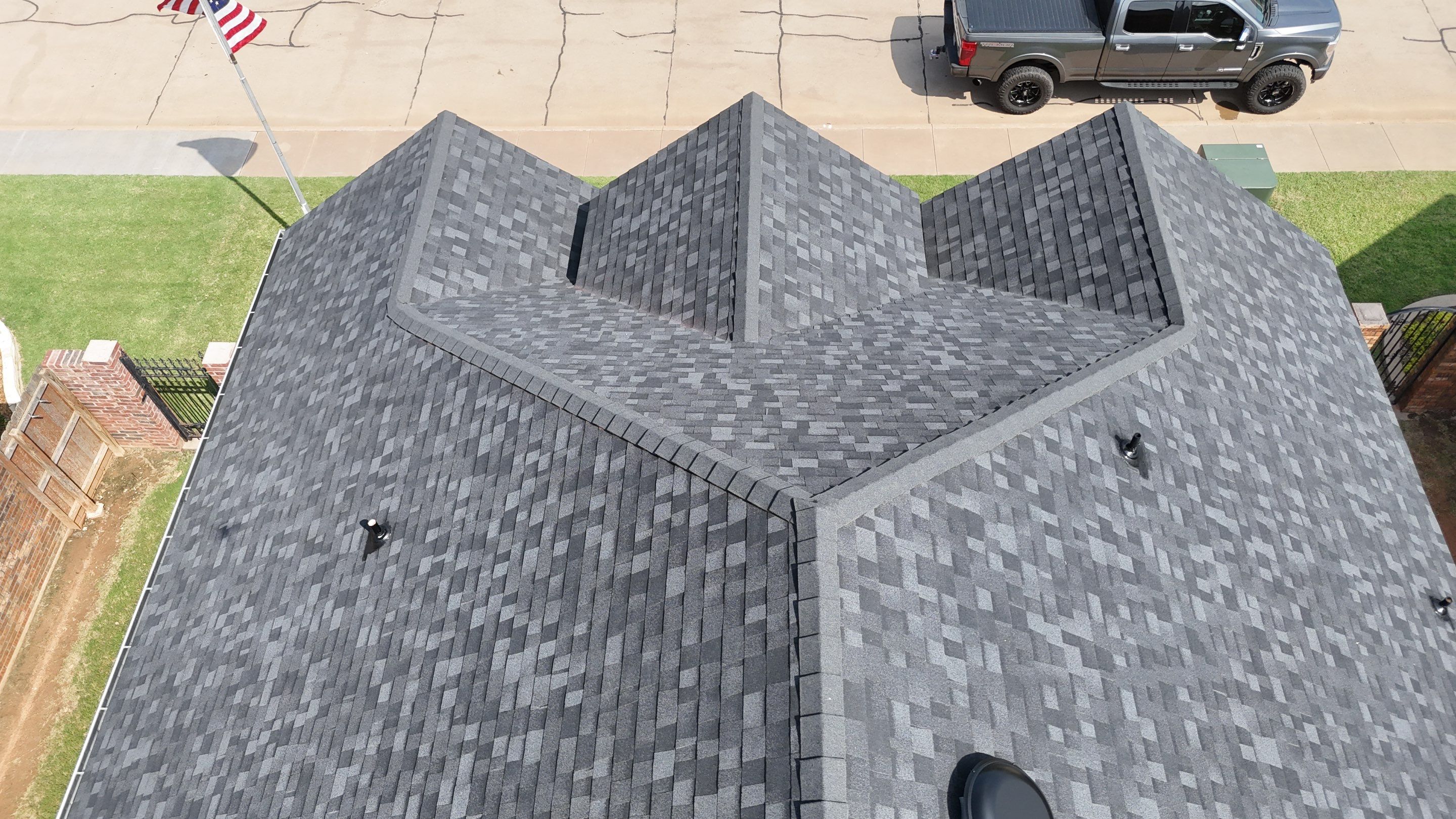 Burkburnett Roof Replacement Featuring Owens Corning Onyx Black Shingles by Shearman Roofing & Construction
