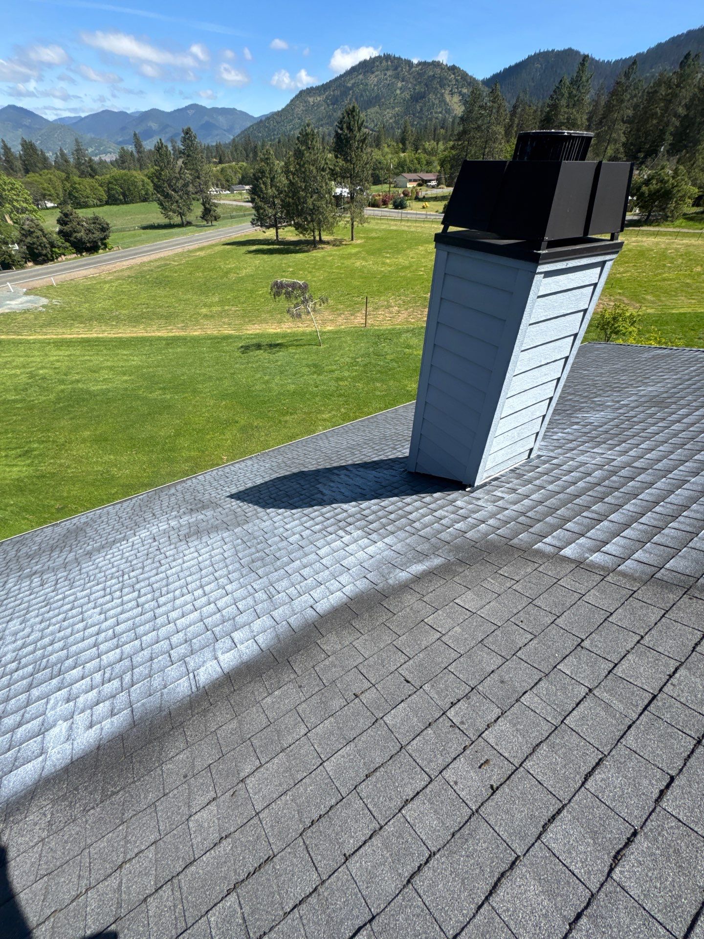 Project in Grants Pass by Roof Maxx of Grants Pass