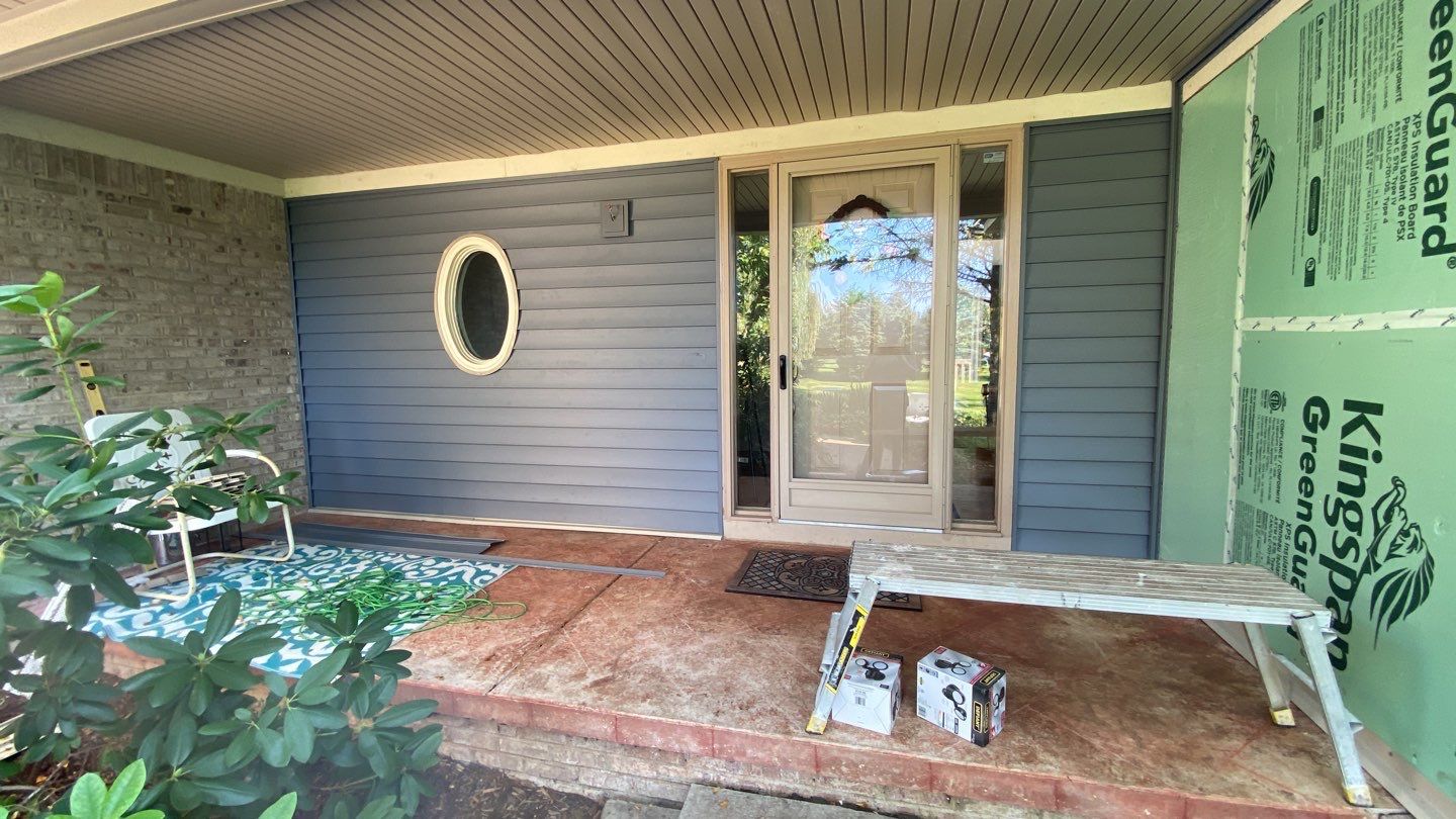 Siding Replacement using CertainTeed Monogram D5 Clapboard by 180 Contractors