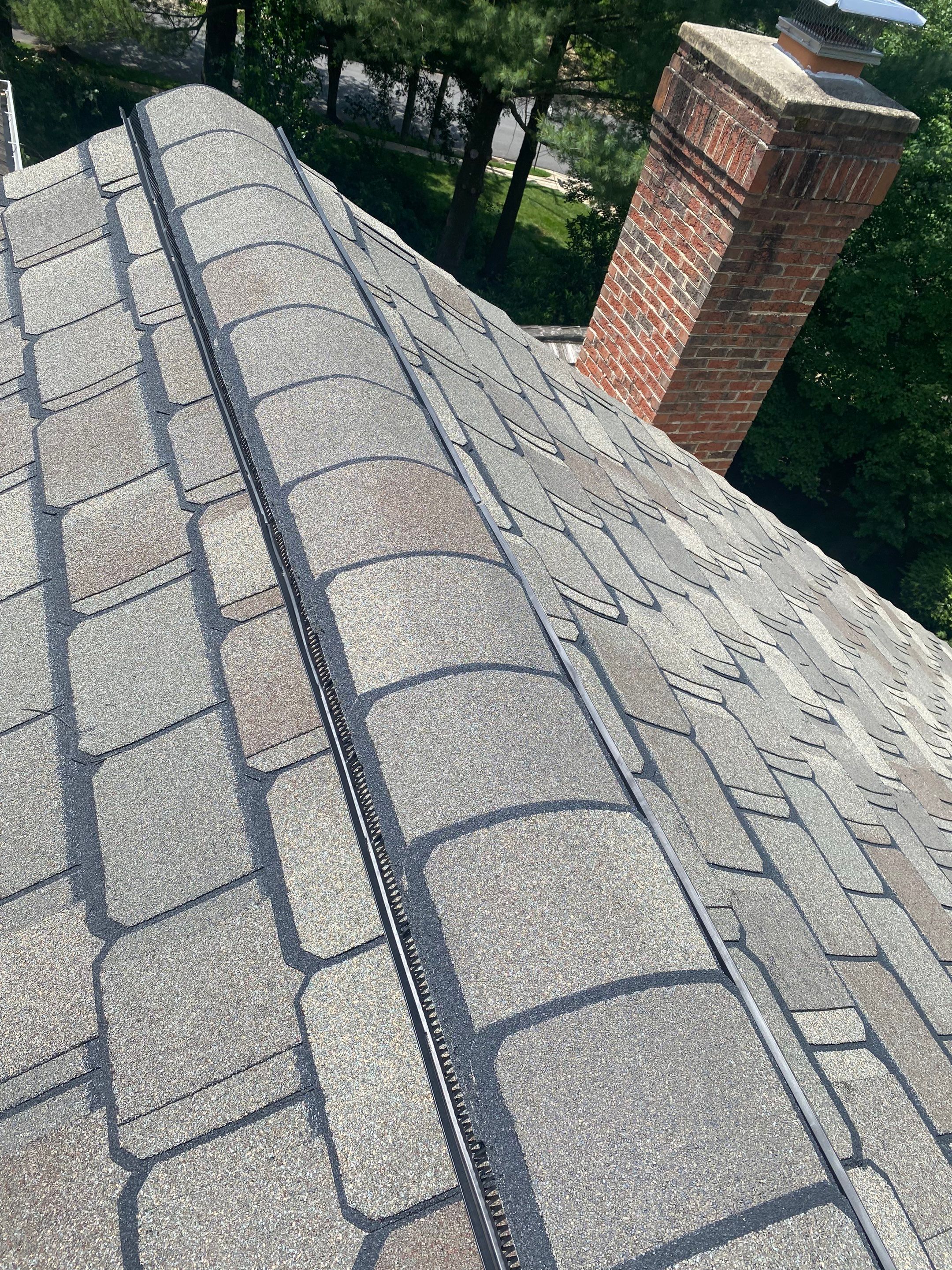 Arlington: CertainTeed Grand Manor Designer Shingles in Weathered Wood by RM Banning, Inc.