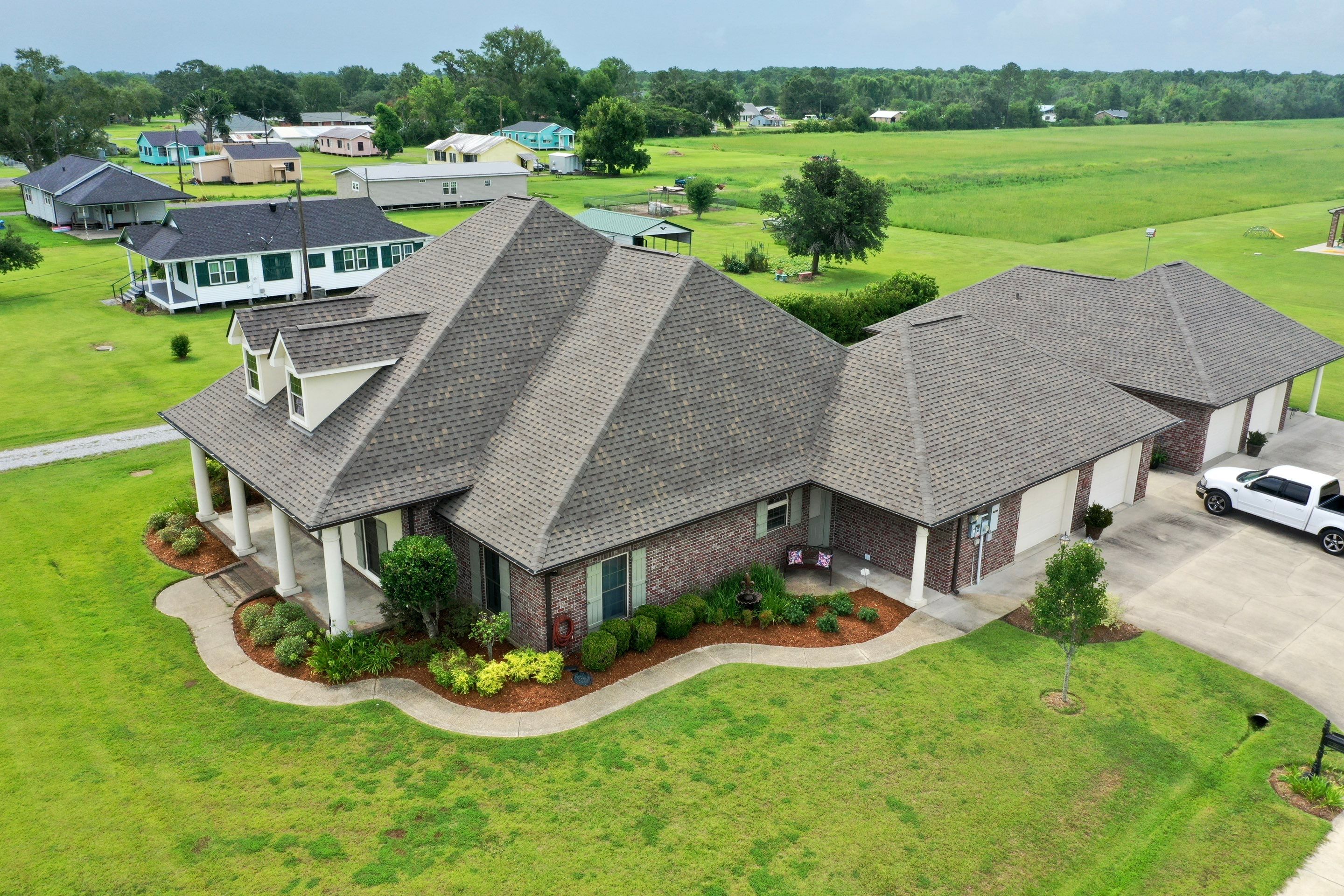 Atlas Pinnacle Pristine Weathered Shadow by Top Team Roofing & Construction