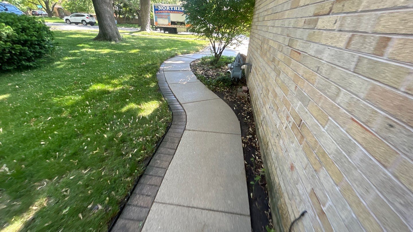 Mount Prospect, IL Driveway cleaning by Northern Power Washing LLC.
