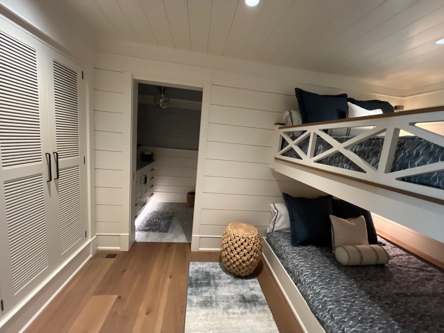 Avalon, NJ by Reylar Custom Painting LLC