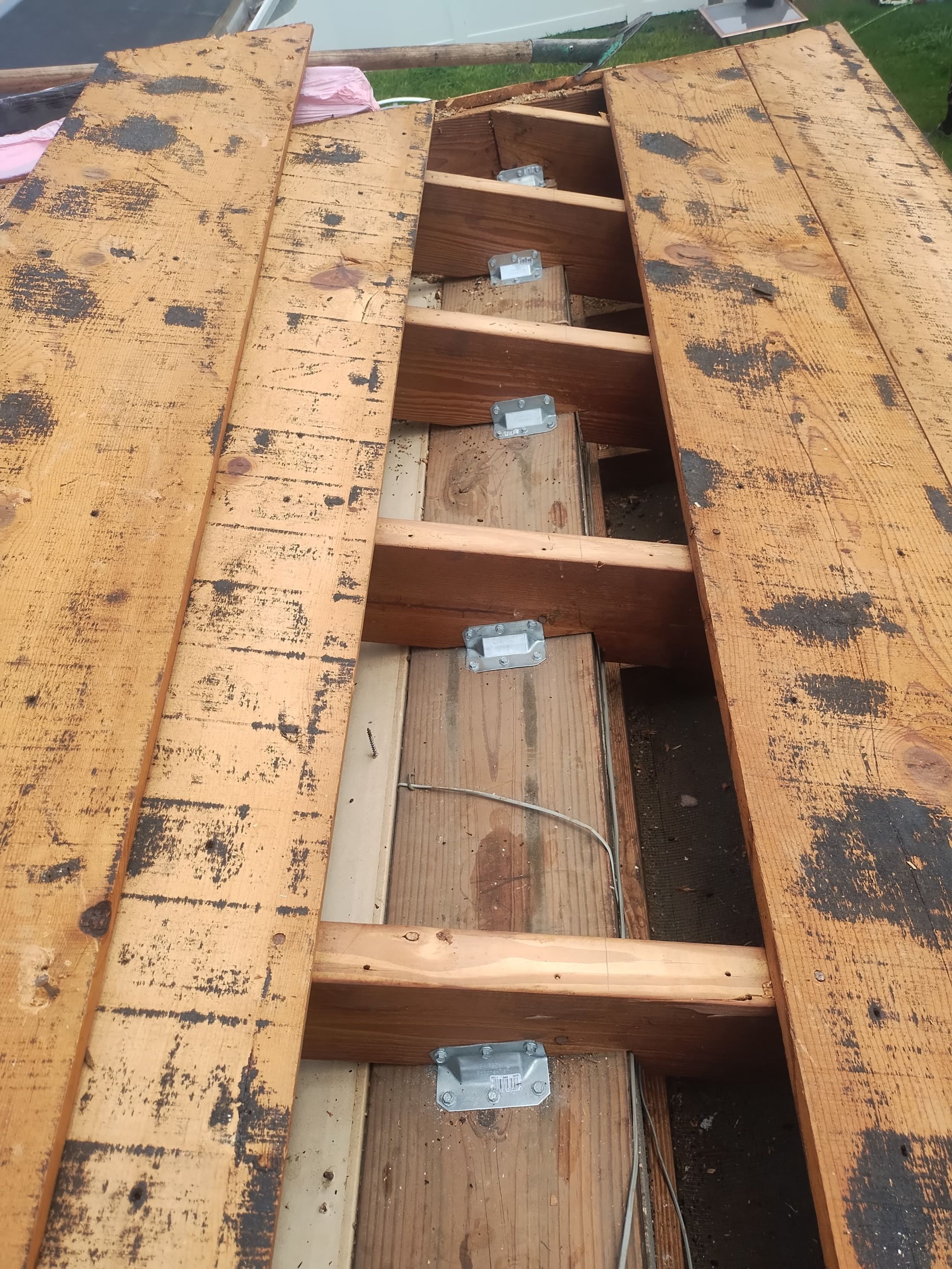 Project in St. Petersburg 33710 by Mitchell Roofing Company LLC 