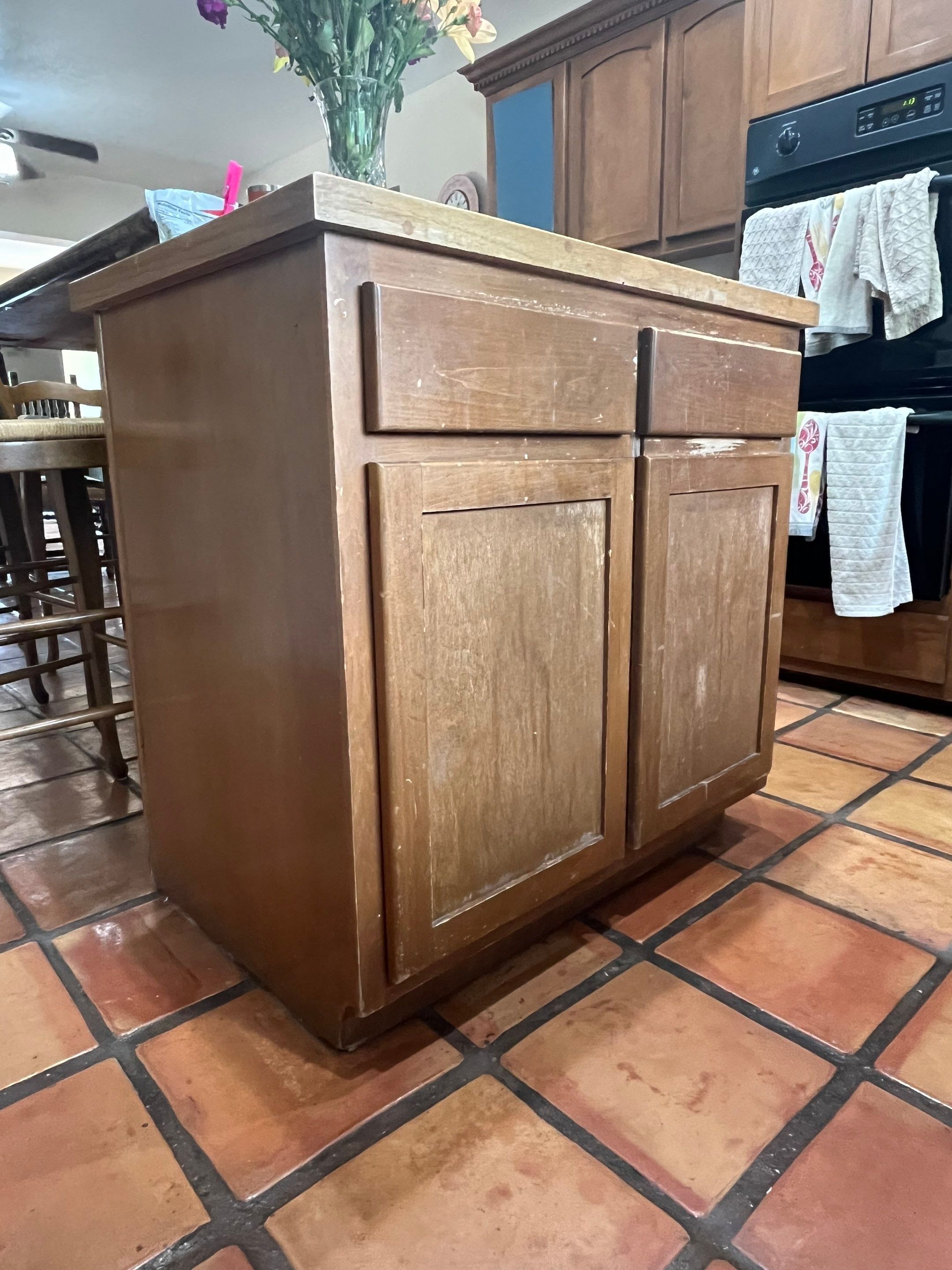 Snell Cabinet Refinishing by Fresh Coat