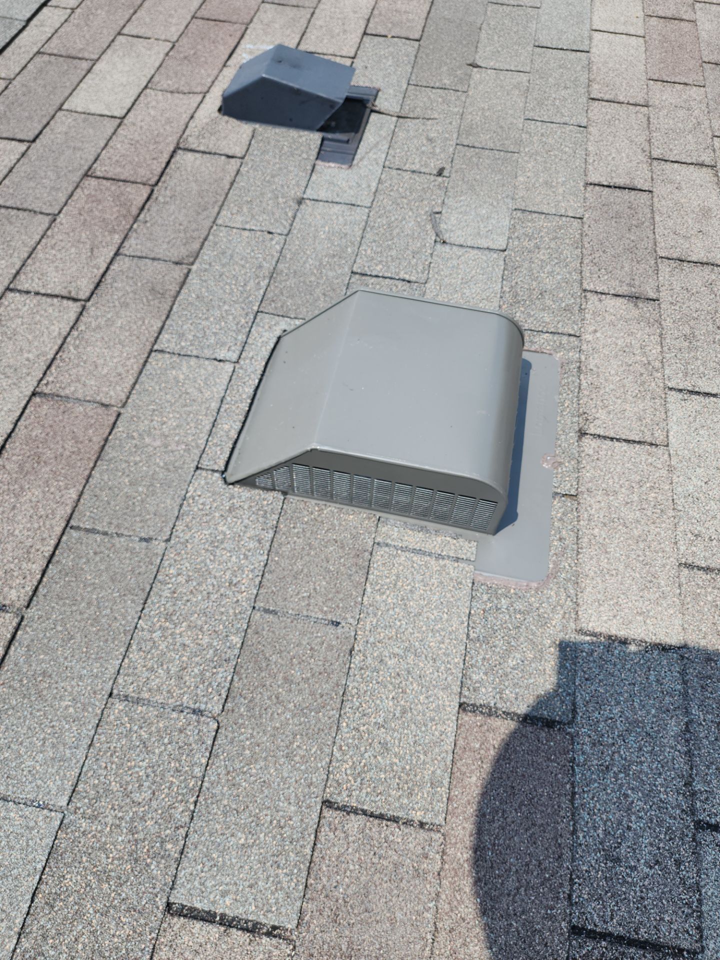Hail Damage using Owen's Corning Duration (Lifetime) Shingles by Roof Repair Company