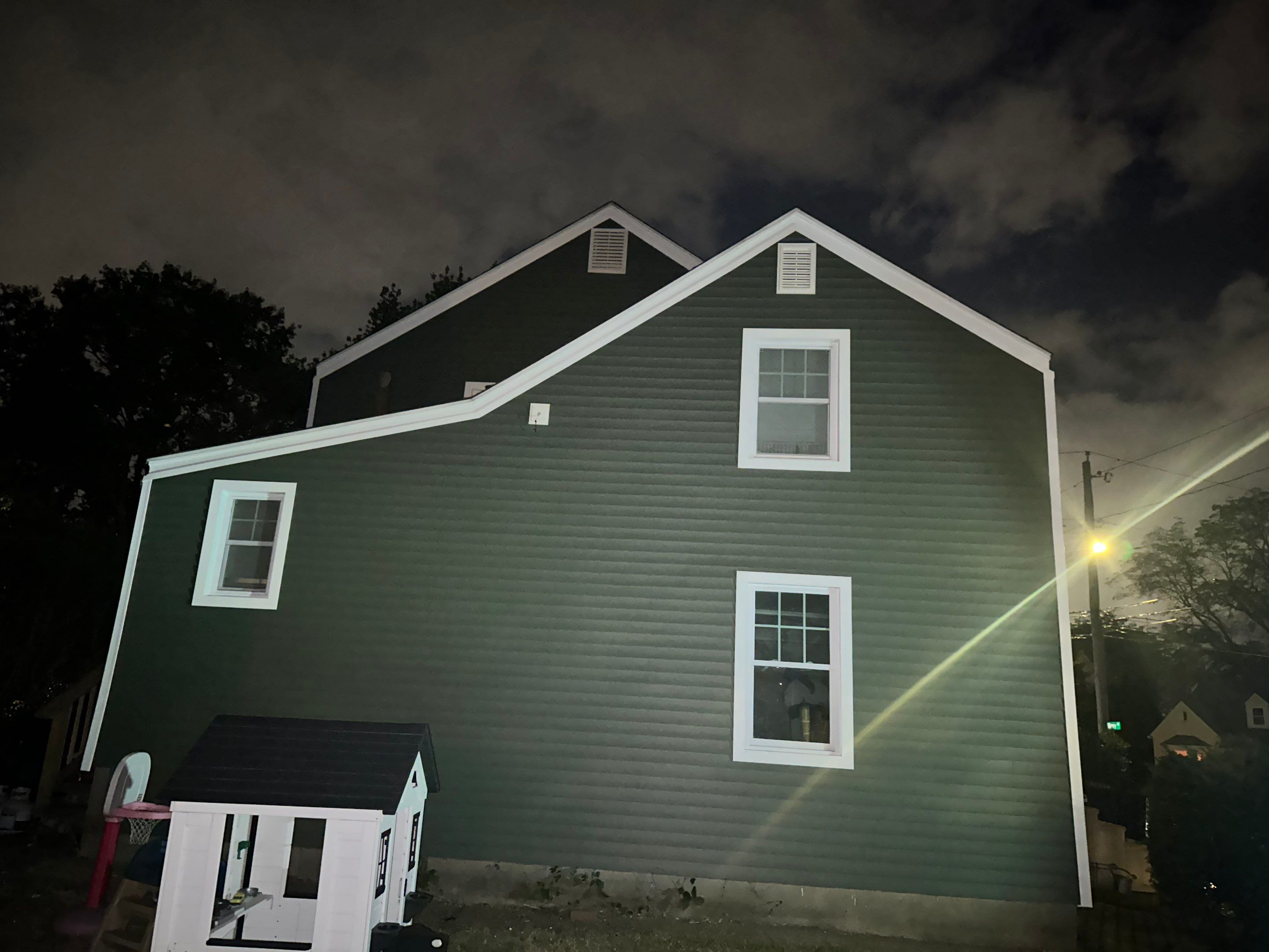 Siding Installation using CertainTeed Monogram Vinyl Siding - D4 - Forest by A Plus Exterior