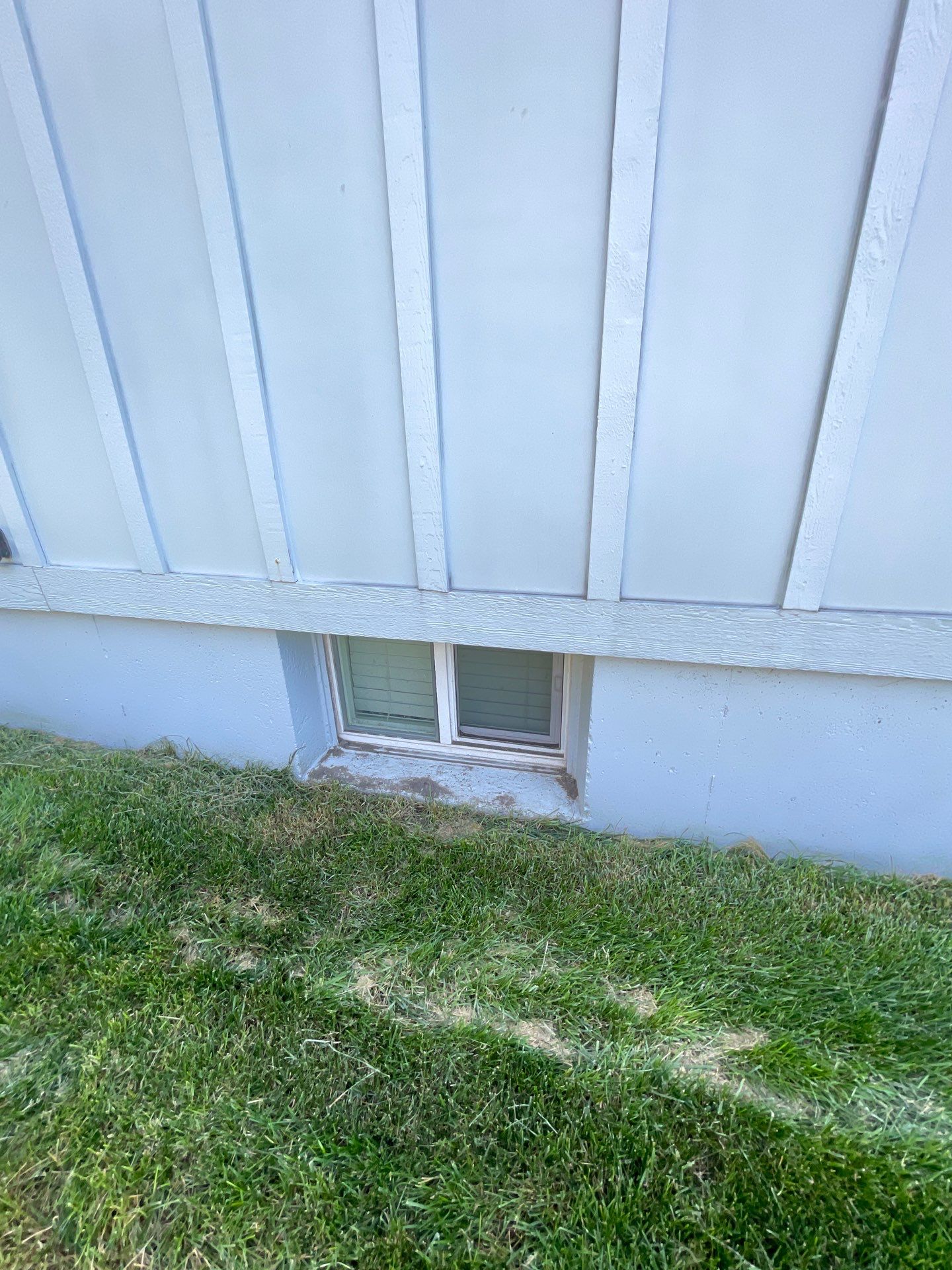James Hardie siding in Overland park  by EEC  Windows, Siding & Roofing 