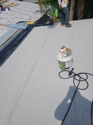 New Tile Roof & Flat Roof Installation in Boca Raton – Durable, Stylish & Weather-Resistant