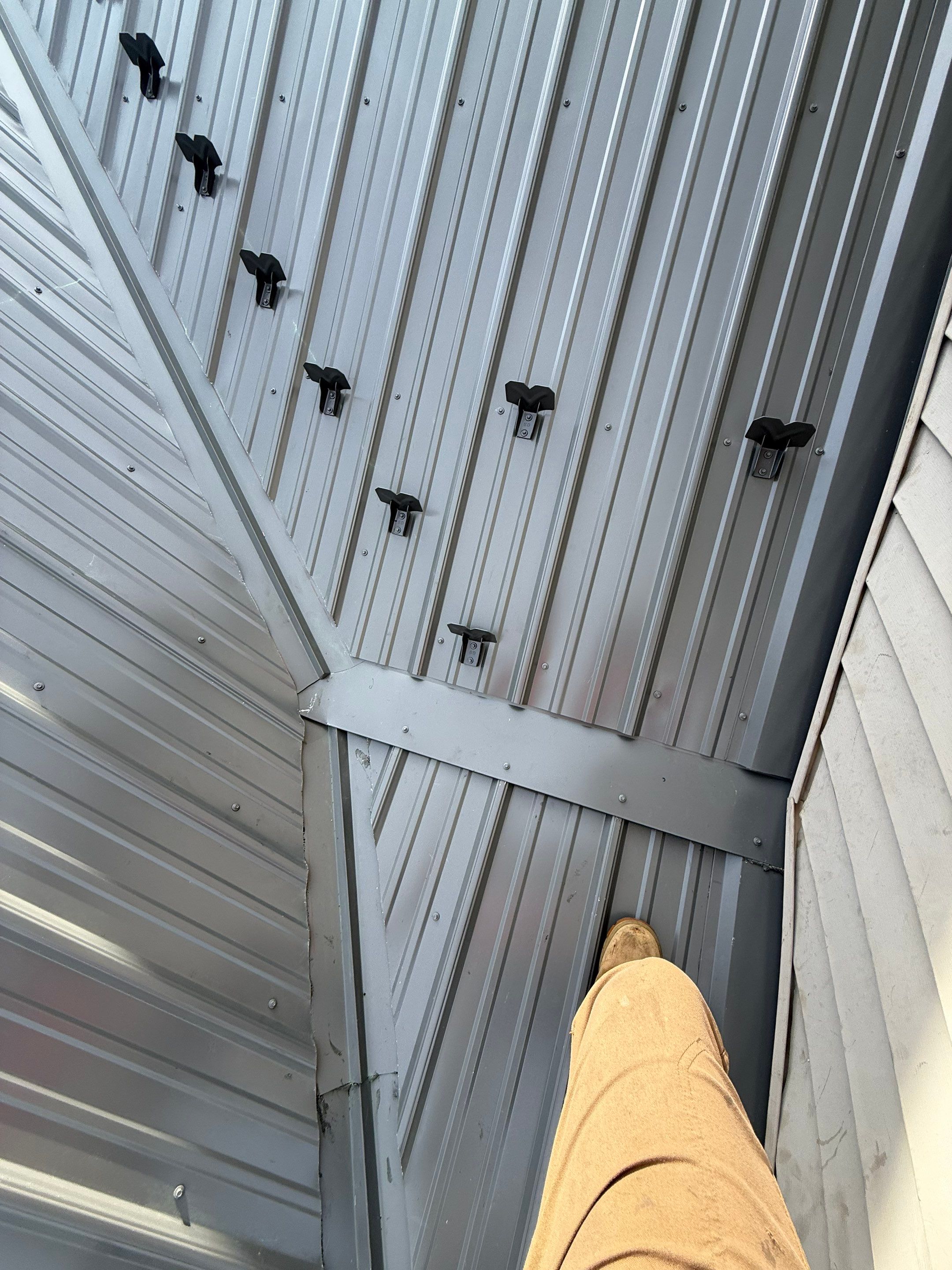 Residential Roofing Installation using Everlast Azm Panel -charcoal by Teflon Roofing