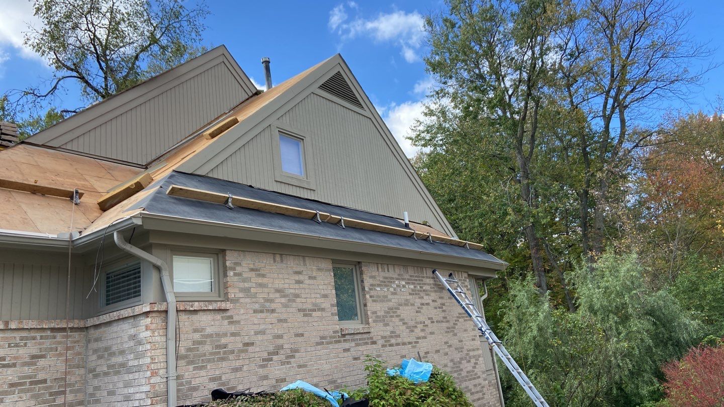 Roof Replacement using CertainTeed Landmark by 180 Contractors