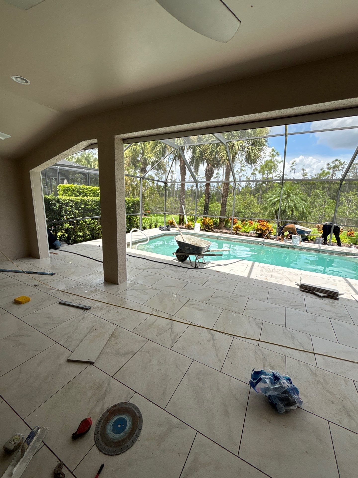 Porcelain Pool Deck - Colonial Country Club by Old Town Pavers Llc