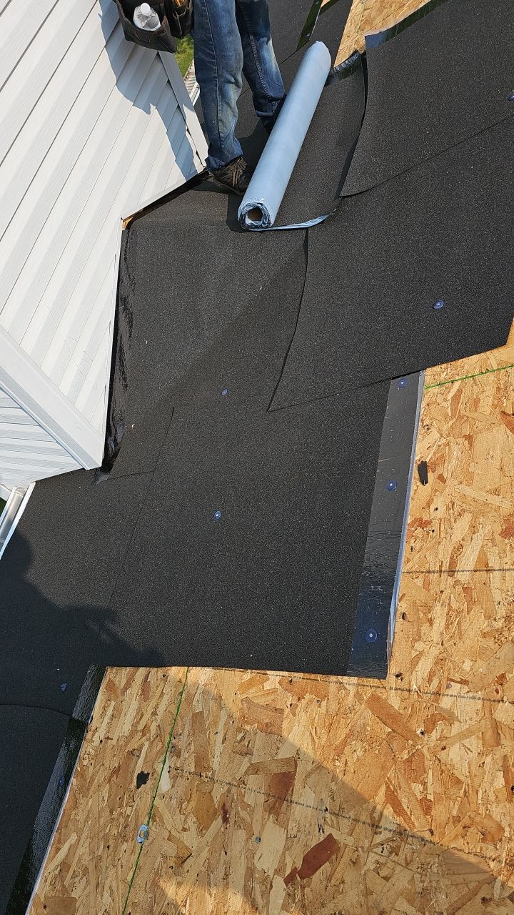 ATLAS PINNACLE COLOR: COASTAL GRANITE by Eagle Eye Roofing