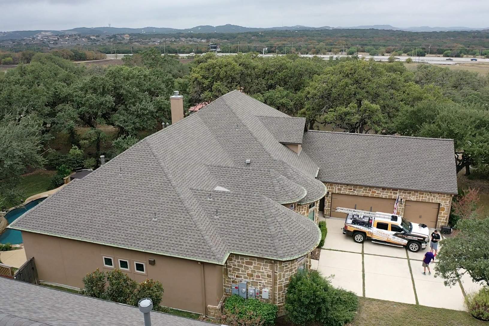 Residential Roof Replacement using GAF Timberline HDZ Architectual Shingles by Premier Roofing and Contracting