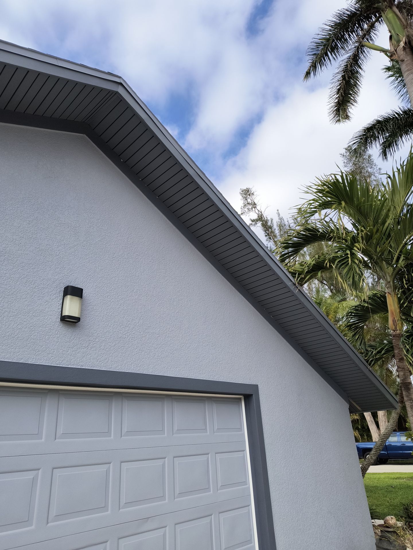 Soffit and Fascia Installation in Fort Myers FL by Gutter Professors