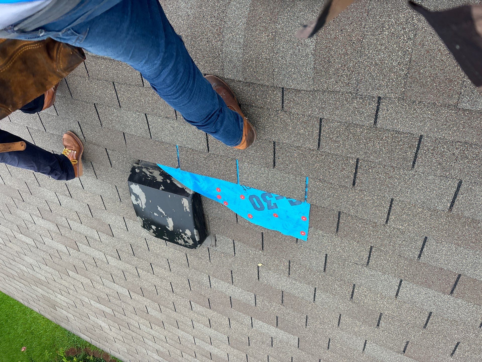Residential Roofing Repair using Owen's Corning Duration (Lifetime) Shingles by Roof Repair Company