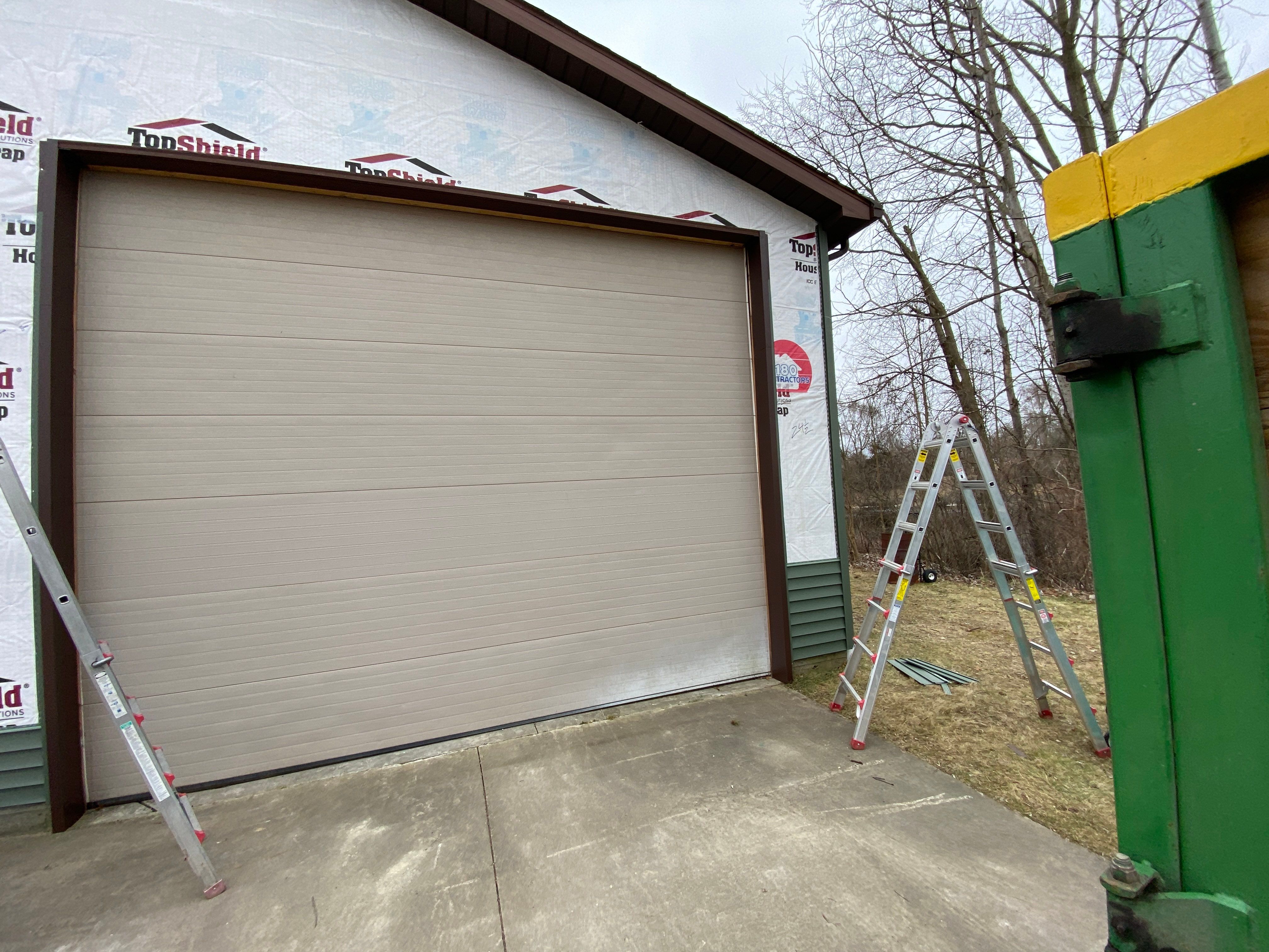 Siding Replacement using Certainteed Classic Restoration D4 by 180 Contractors
