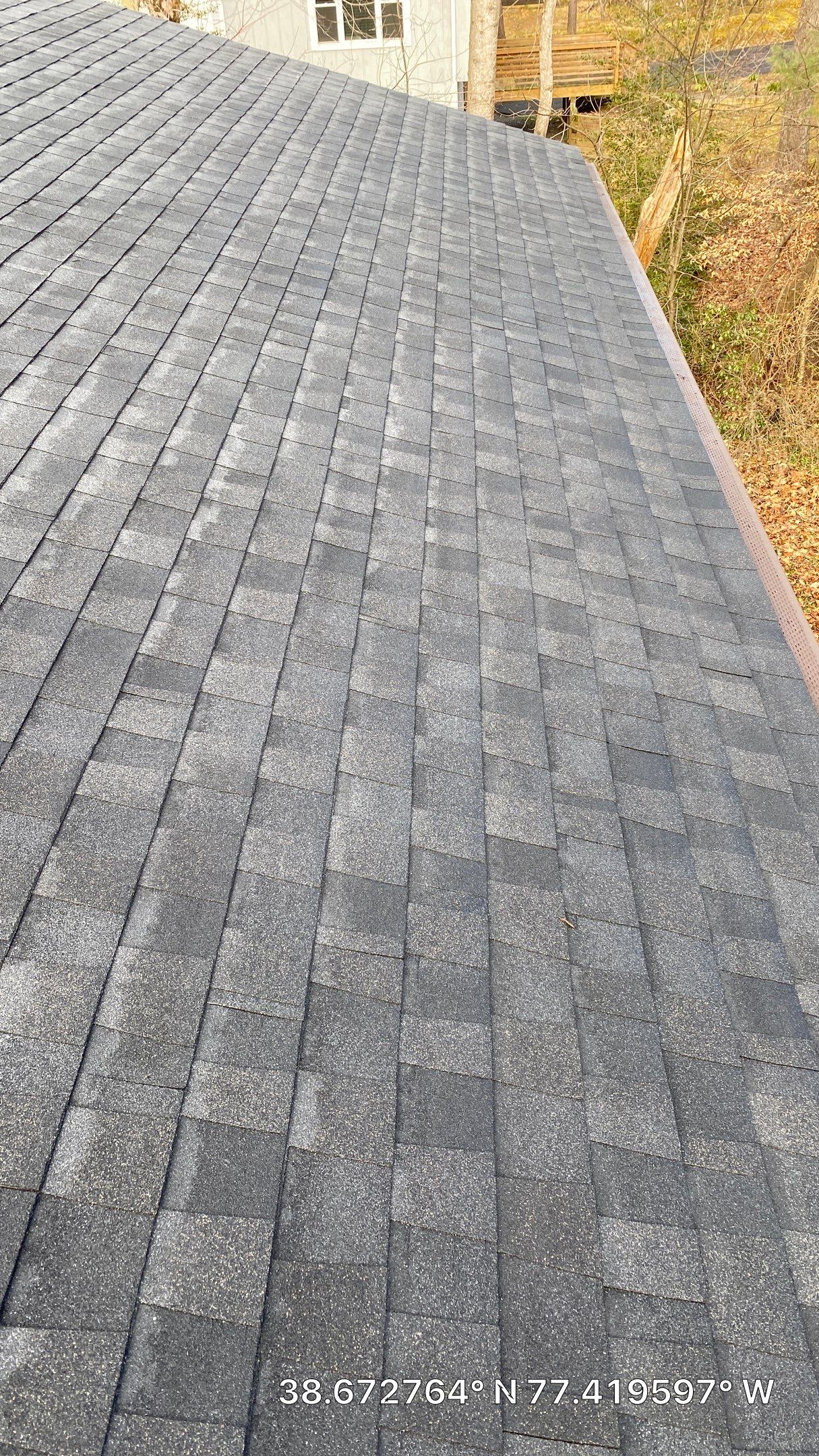 Manassas: CertainTeed Landmark Designer Shingles in Charcoal Black by RM Banning, Inc.