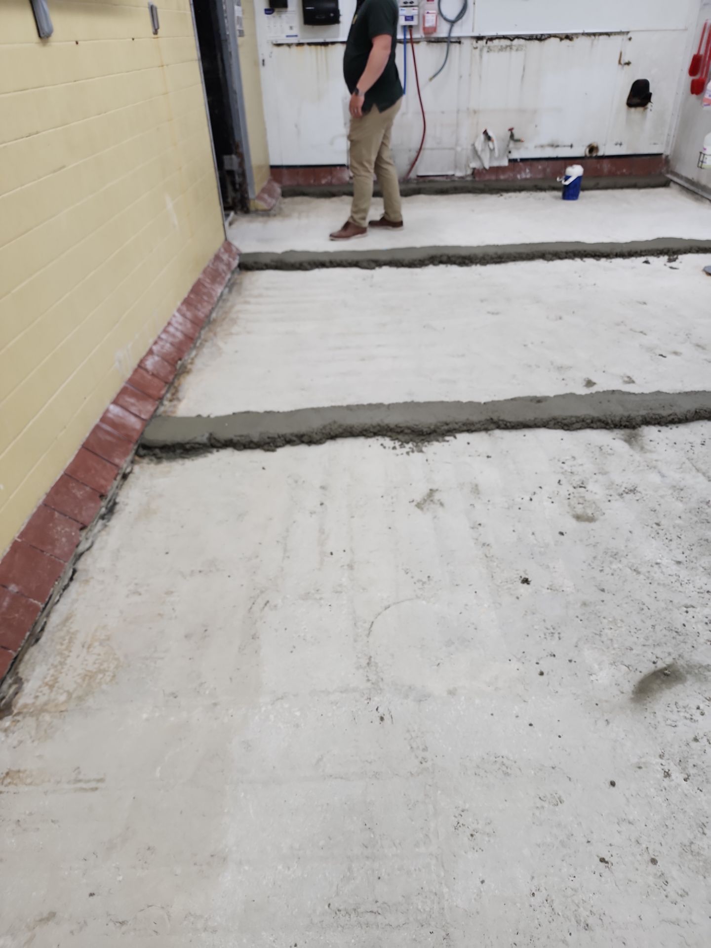 Fresco y Más Meat Processing Room Makeover by Seamless Surfaces