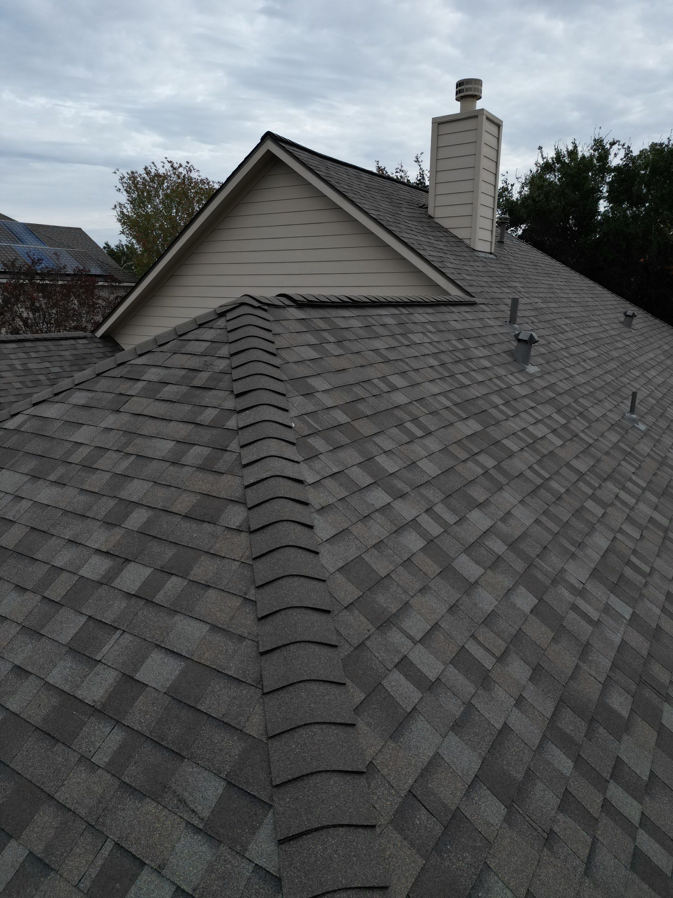 OC Duration Driftwood by HHH Roofing & Construction