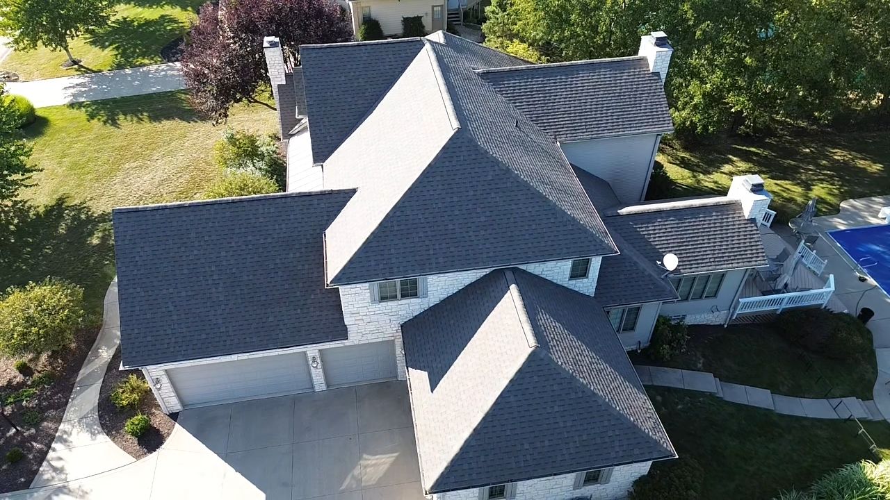 ATLAS PINNACLE COLOR: WEATHERED WOOD by Eagle Eye Roofing