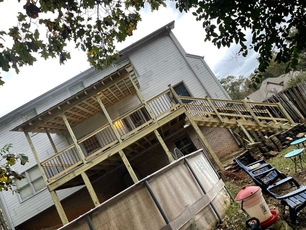 Balmoral Estates Screened Deck  by Pillar and Pine