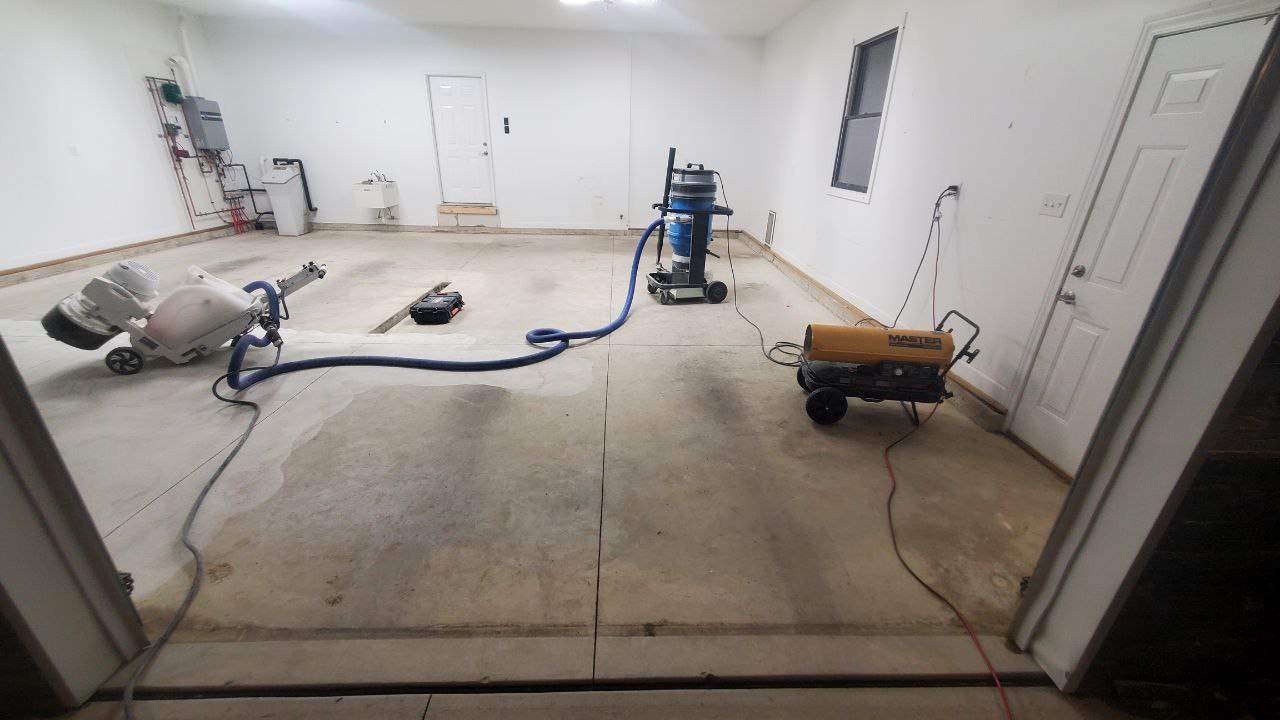 Briar Garage Clinton by Loud Bros