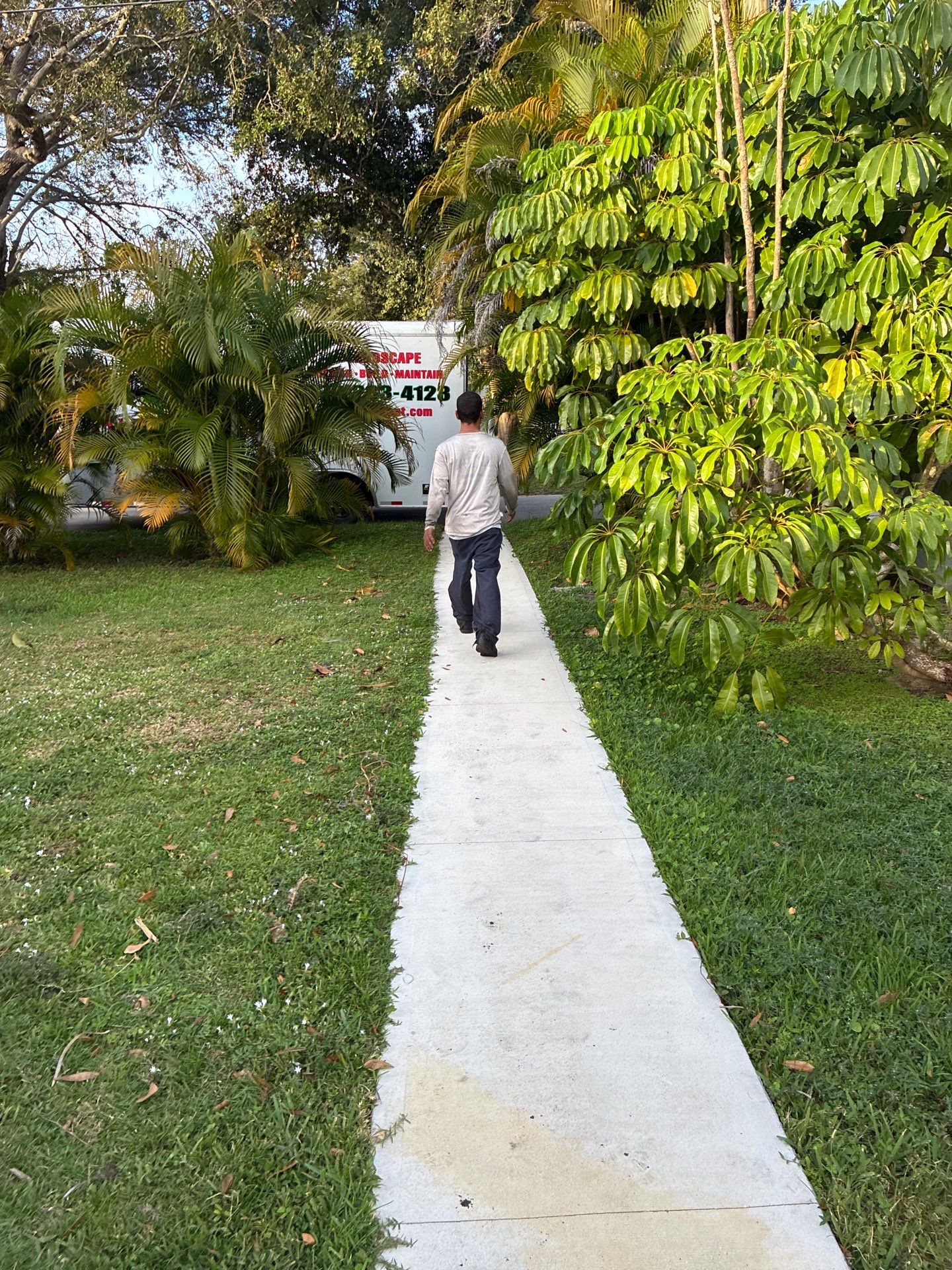 🏡 Pre-Sale Property Cleanup in Old Palm City, FL by Alpha Zeta Enterprises Inc