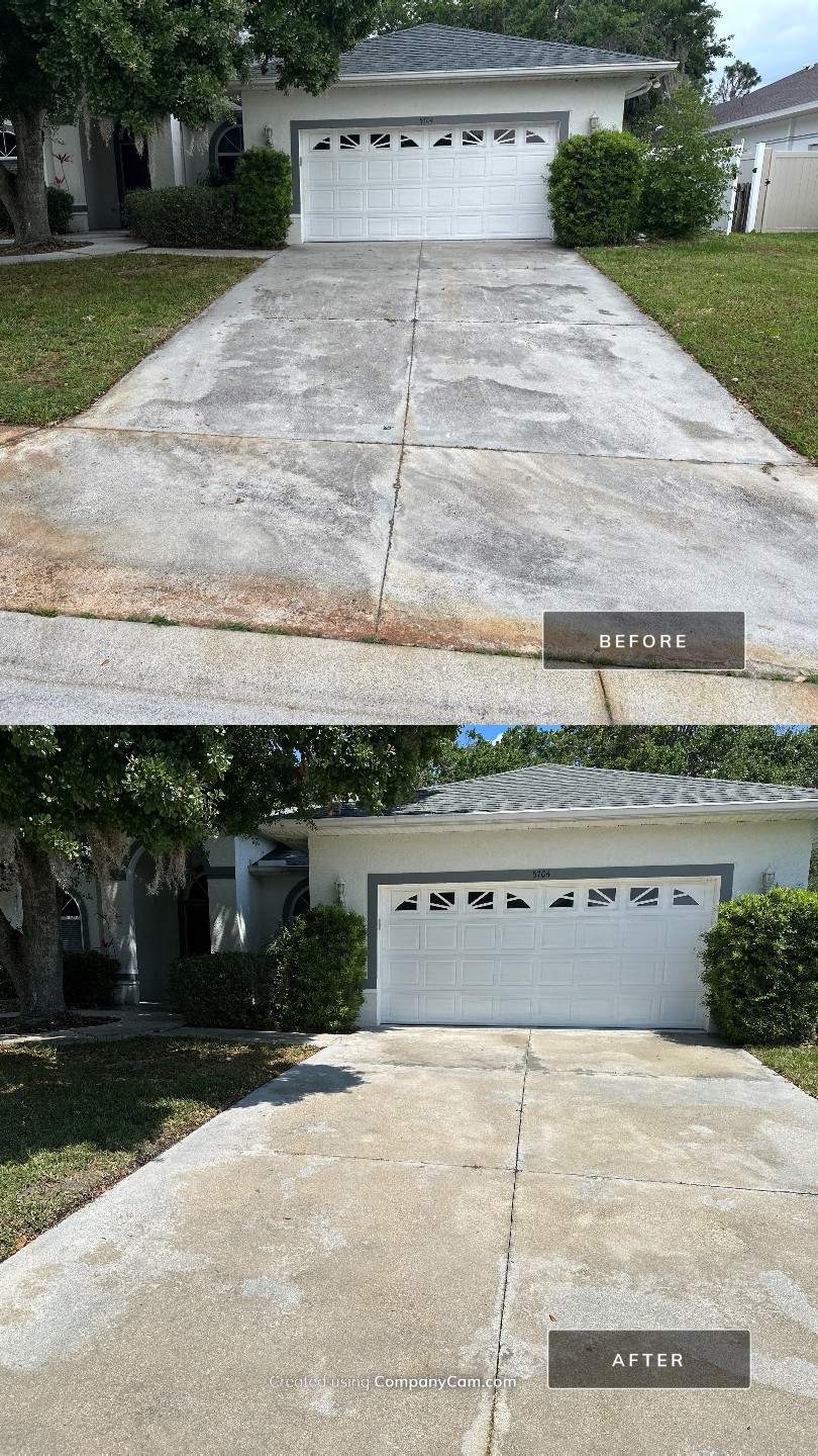1-Story House Wash, Driveway, Patio/Lanai & Screen Enclosure Cleaning in Oakley Community, Ellenton, FL | Sunshine AquaWash by Sunshine AquaWash