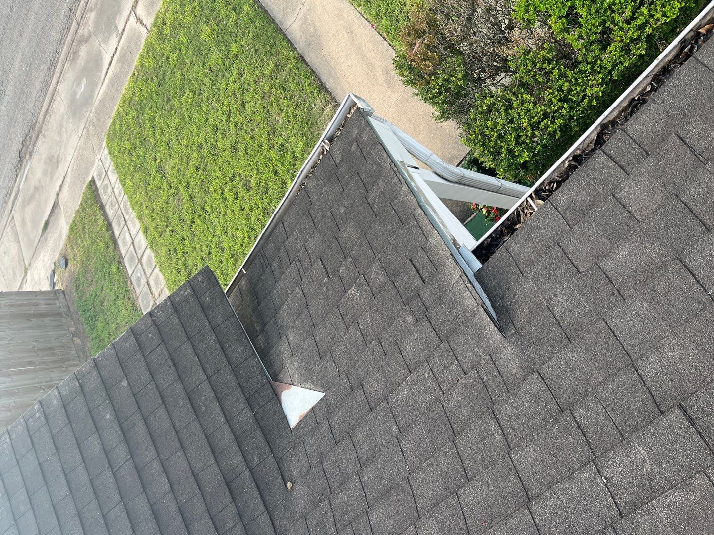 Residential Roofing Installation using Architectural Dimensional Shingles by Lighthouse Roofing