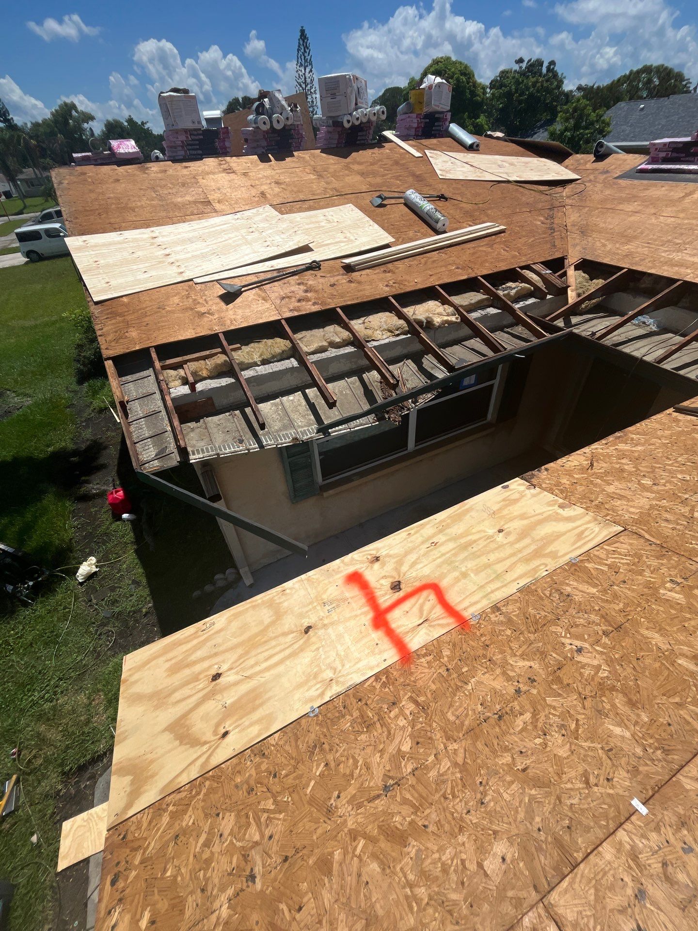Project in St. Petersburg 33702 by Mitchell Roofing Company LLC 