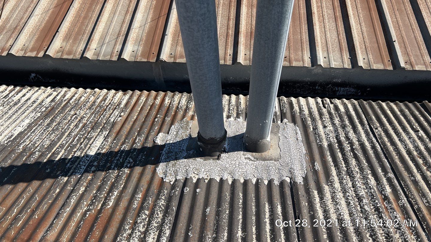 MR Roofing system using Conklin BenchPly system with PUMA top coat by Straight Edge Roofing Inc