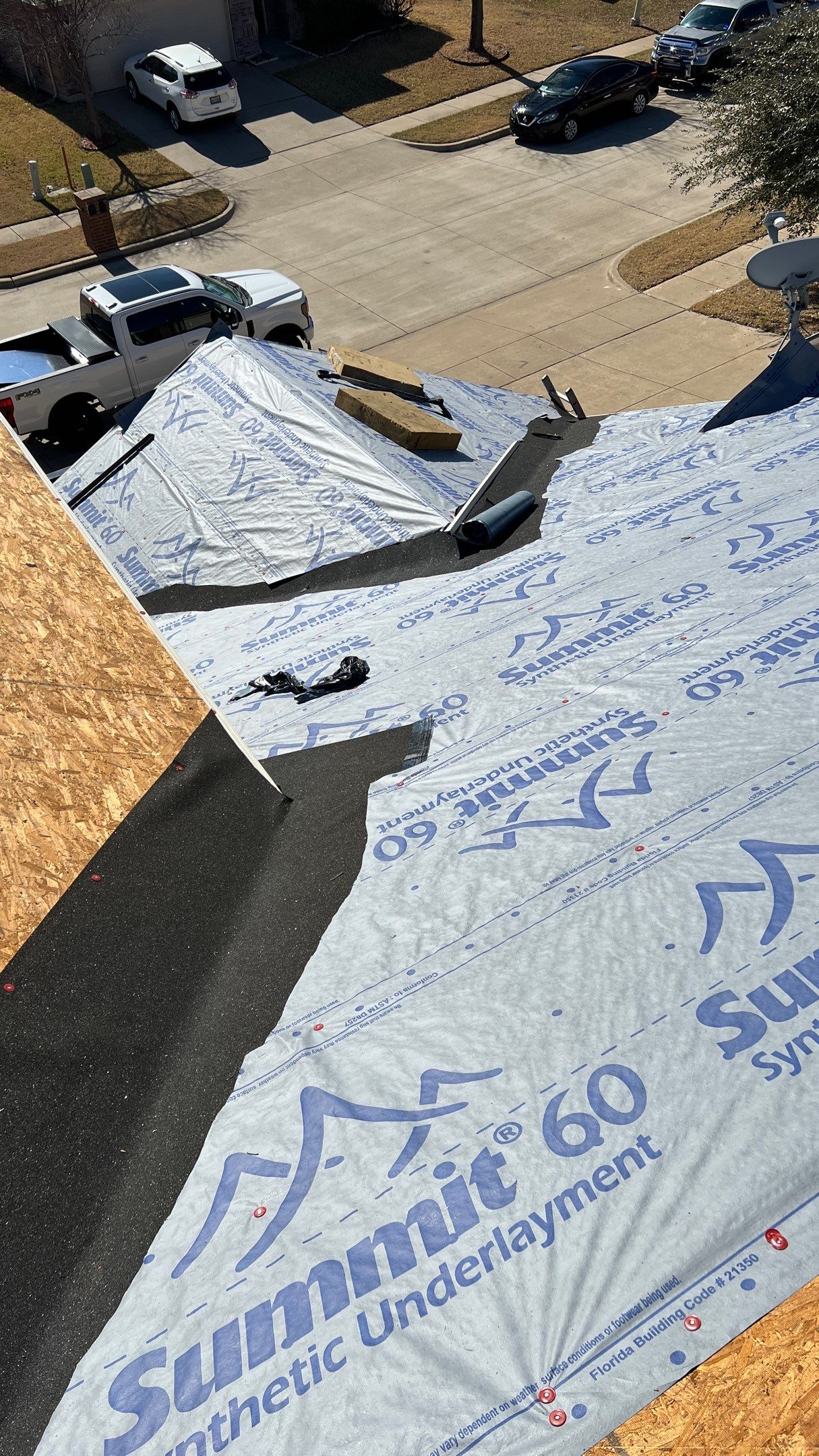 Residential Roofing Installation using ATLAS Pinnacle Pristine Shingles by Harvey Roofing & Construction