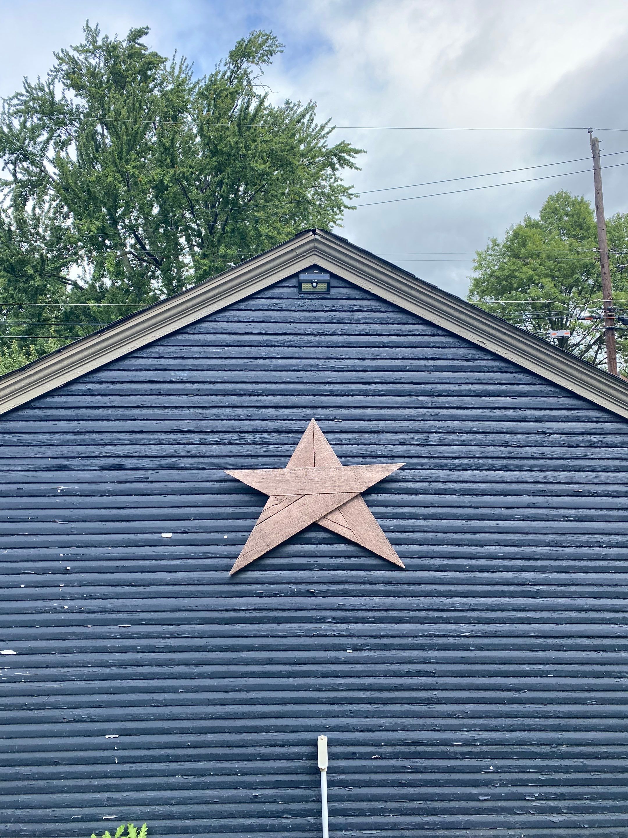 Siding Installation using James Hardie Fiber Cement Lap Siding by Best Roofing & Siding Company