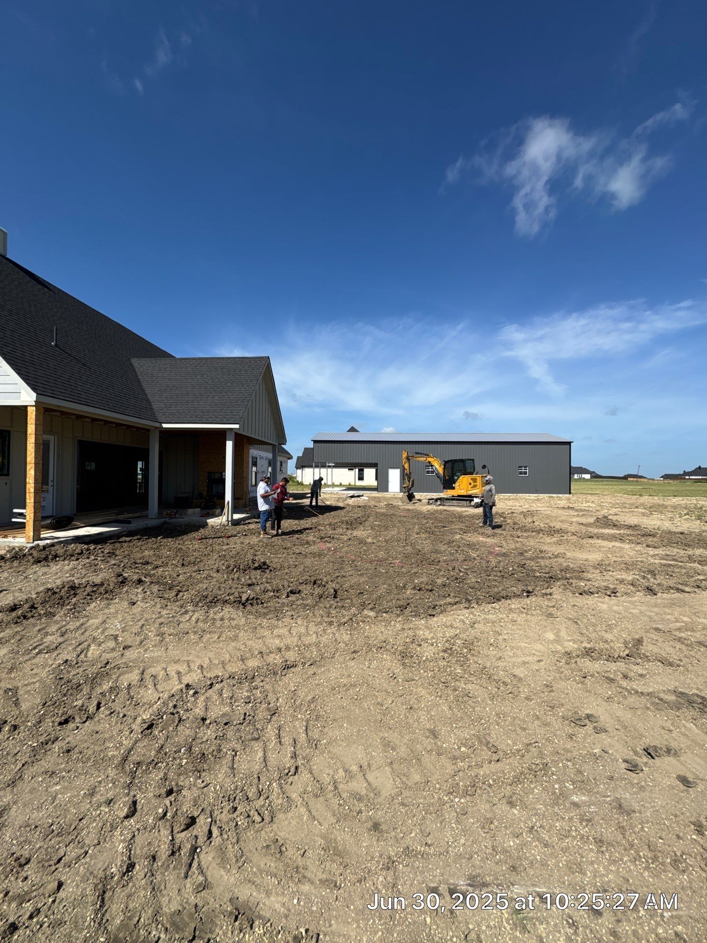 Large Freeform Pool with Beach Entry by Pinnacle Pools and Spas - DFW