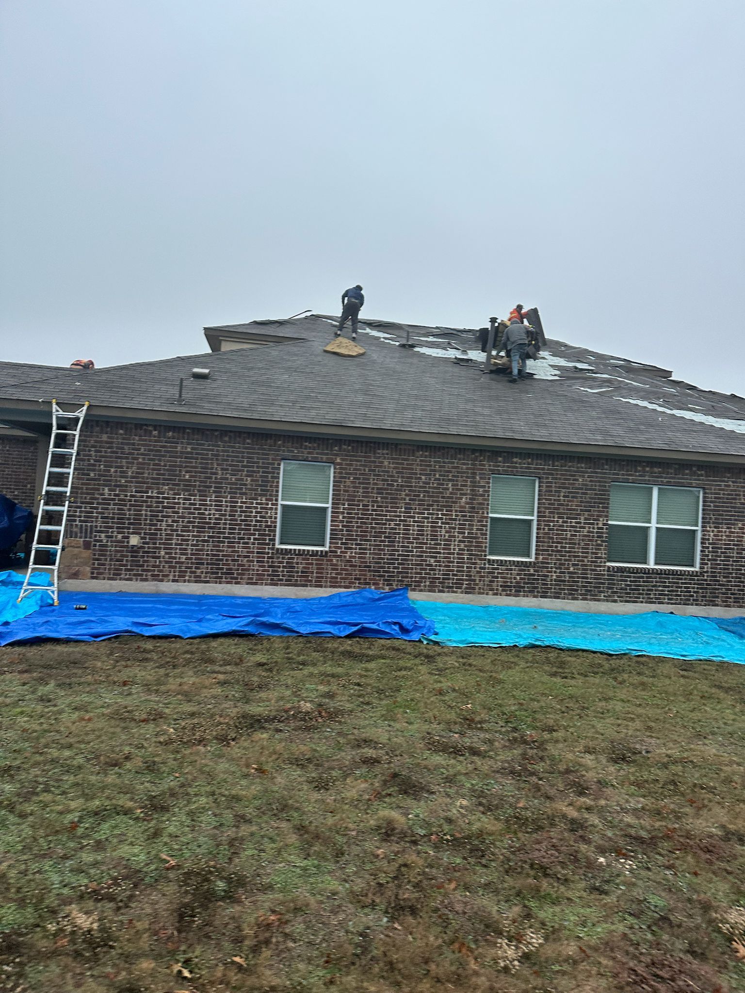 Architectural Shingle Roof Replacement Following Hail Damage in Round Rock by Caliber Restoration LLC