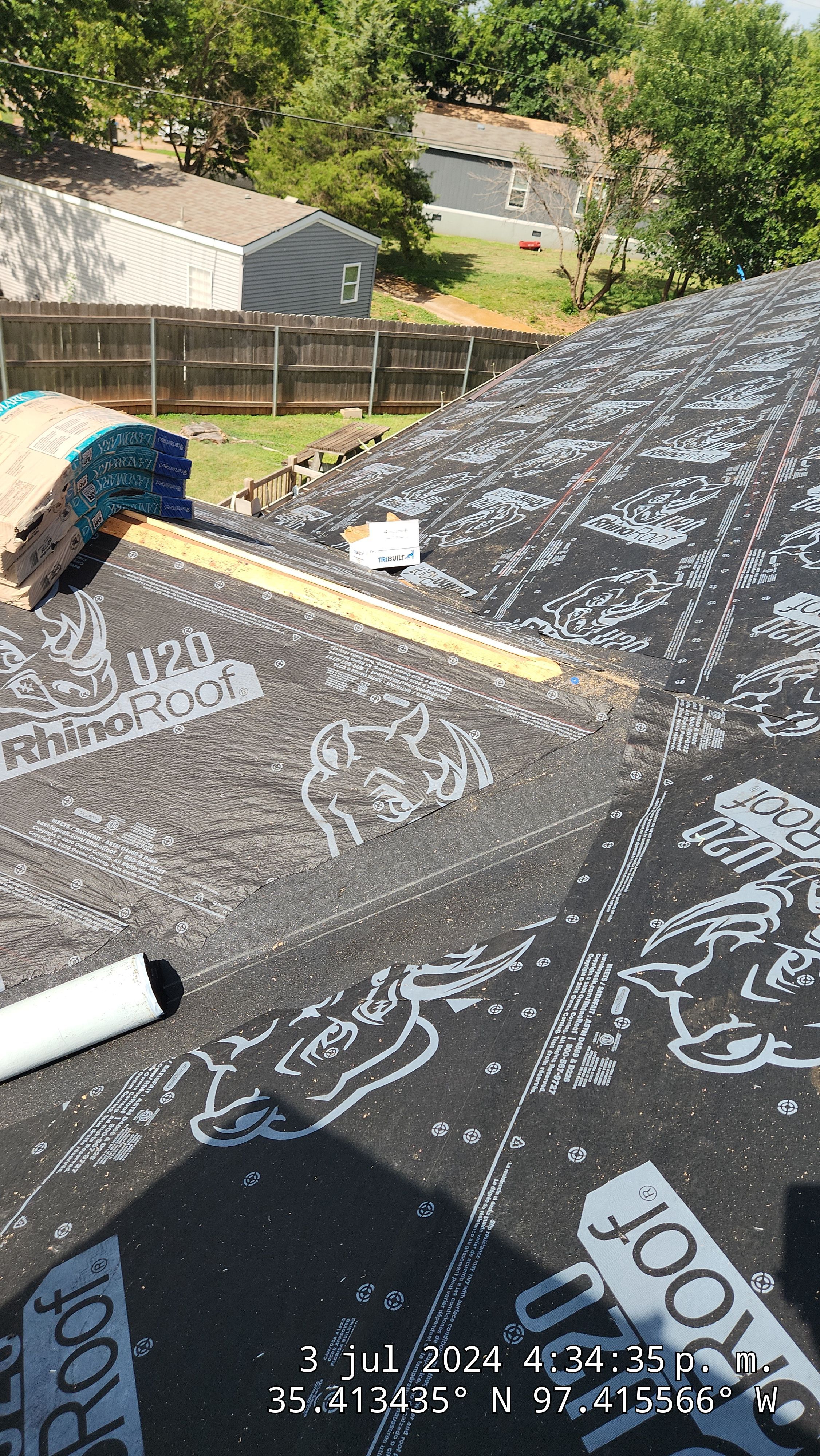Roof Installation using Certainteed Landmark by Castillo Roofing