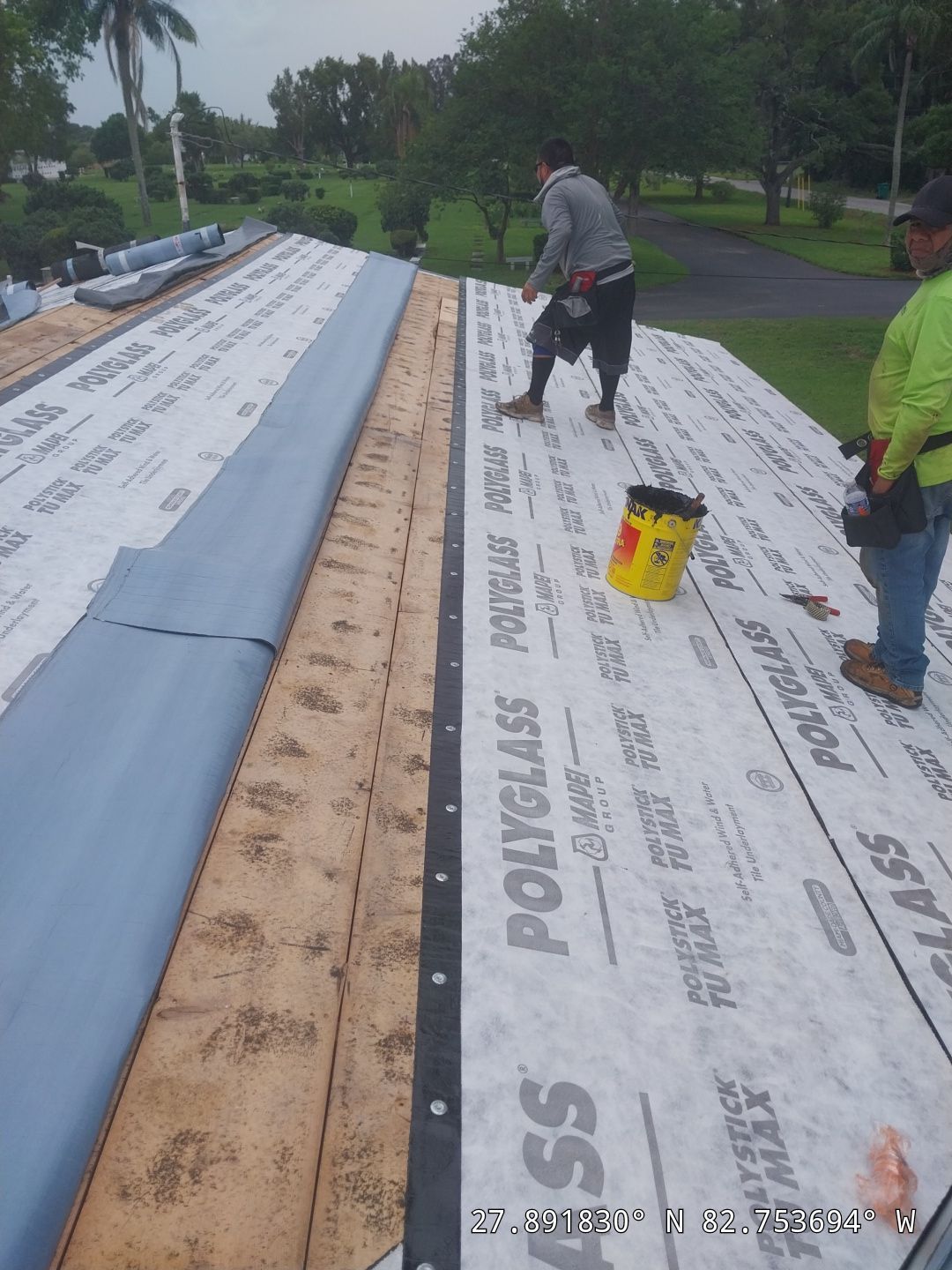 Project in Largo 33773 by Mitchell Roofing Company LLC 