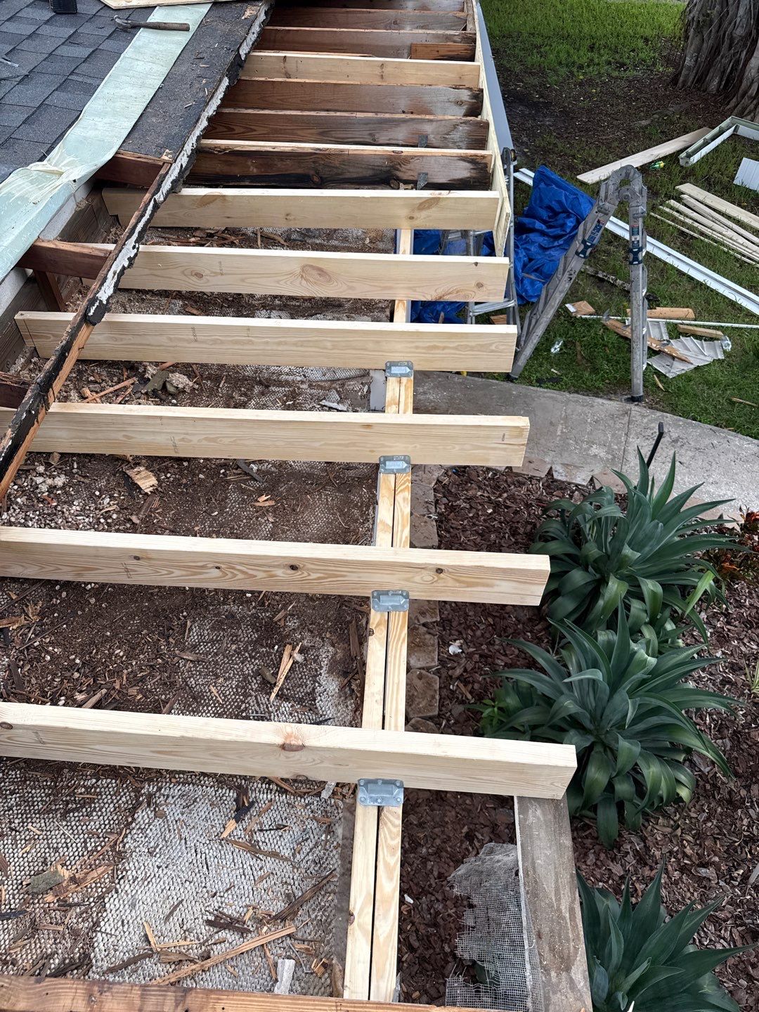 Project in St. Petersburg 33702 by Mitchell Roofing Company LLC 