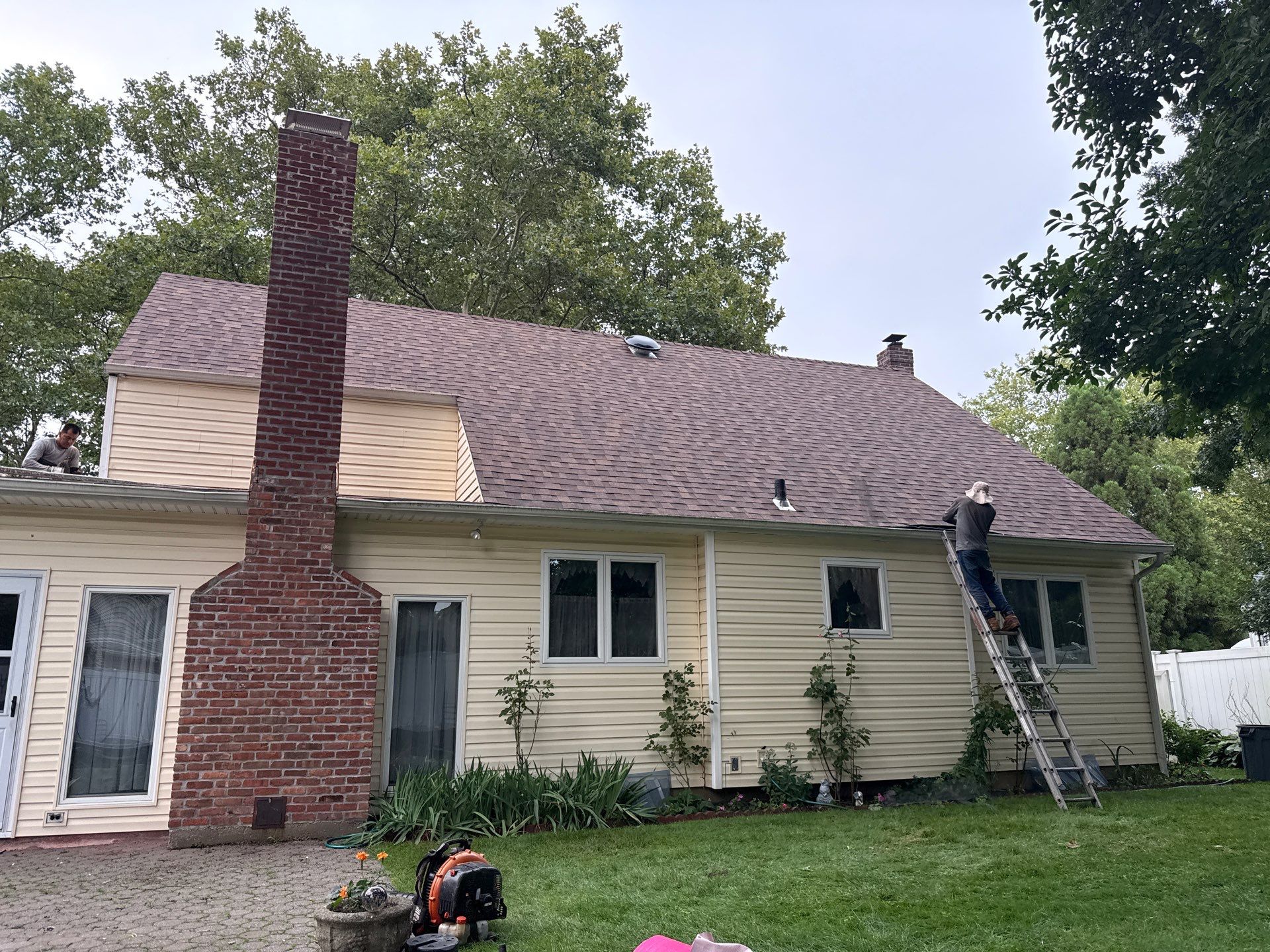 Complete Asphalt Shingle Roof Replacement in South Huntington by Smart Choice Contracting