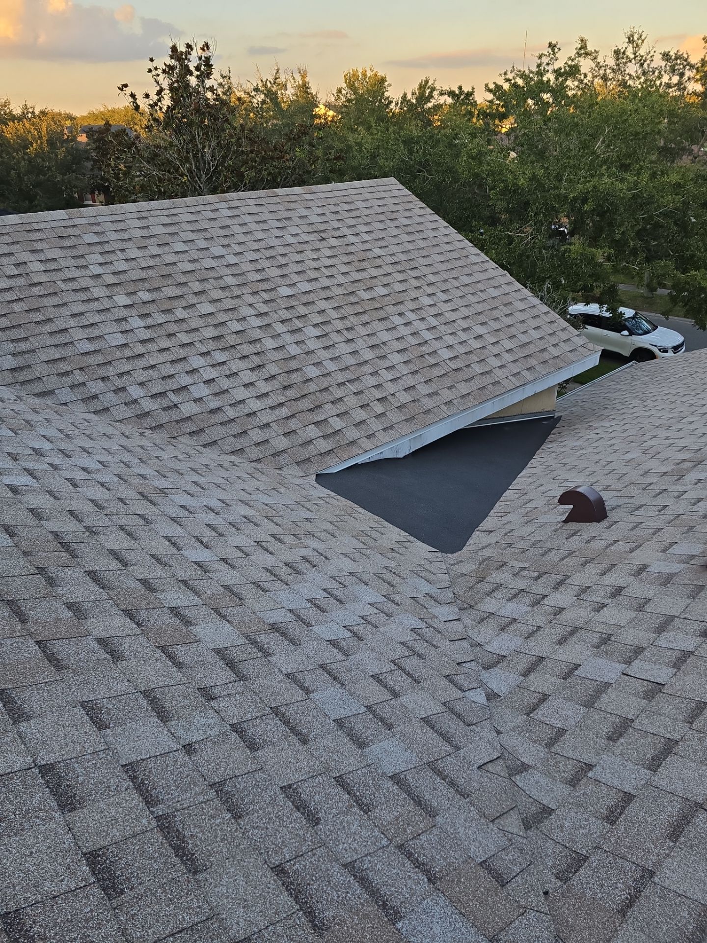 Comprehensive Residential Roof Replacement with Atlas Pinnacle Shingles in Orlando by Fortified Roofing Solutions Corp.