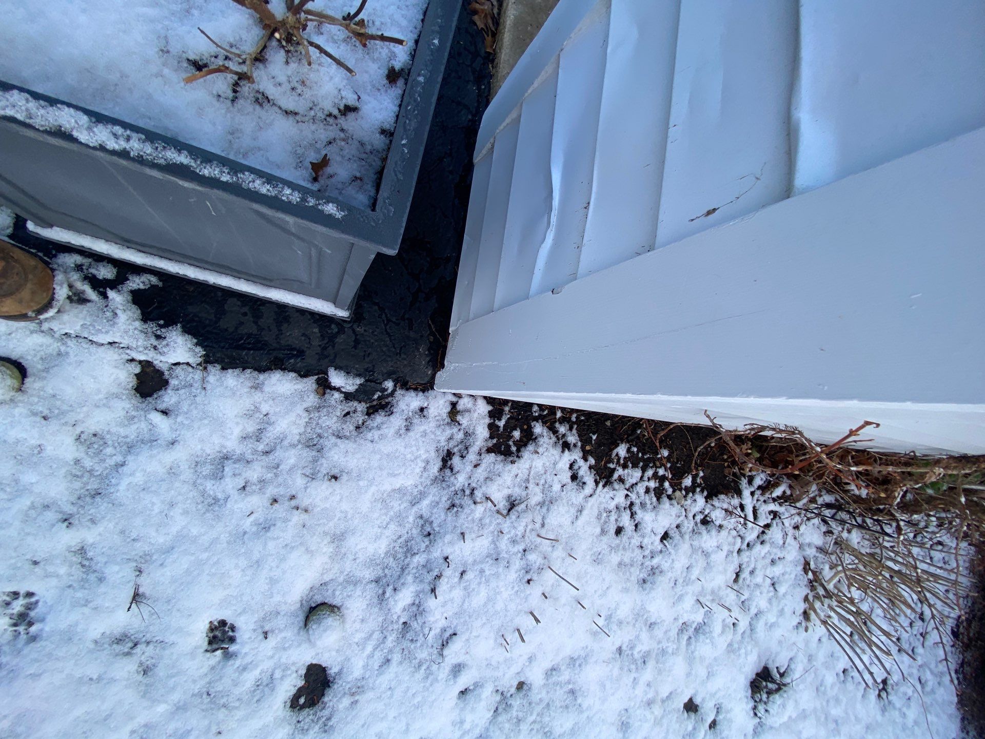 Certainteed Vinyl Siding Installment by Custom Installations