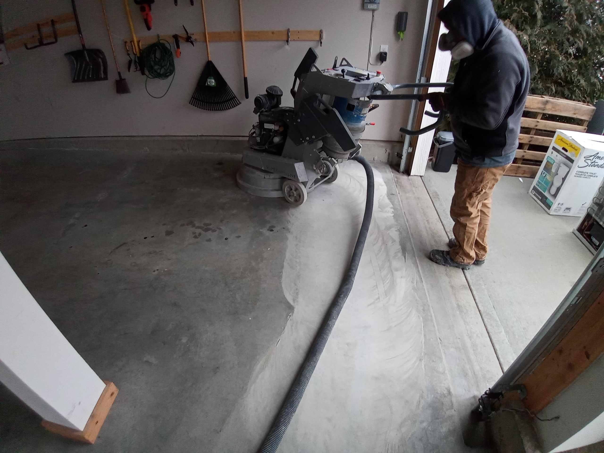 Garage using Silver Creek by Select Painting, Coatings & Garage Cabinets