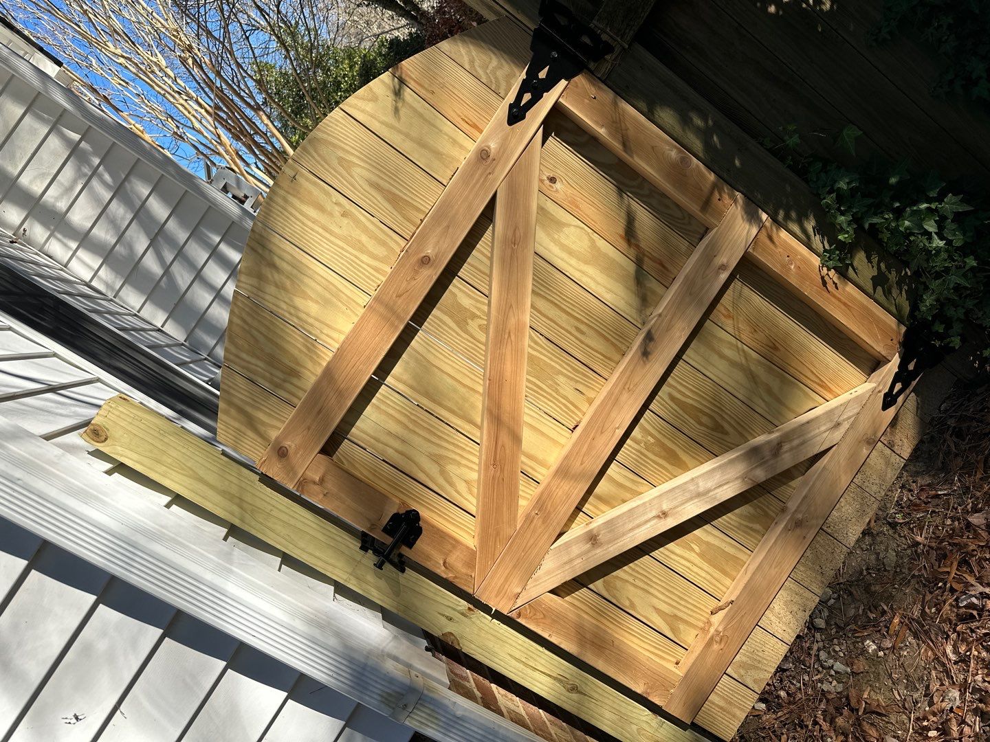 Fence using Wood Sealant by DuraSeal