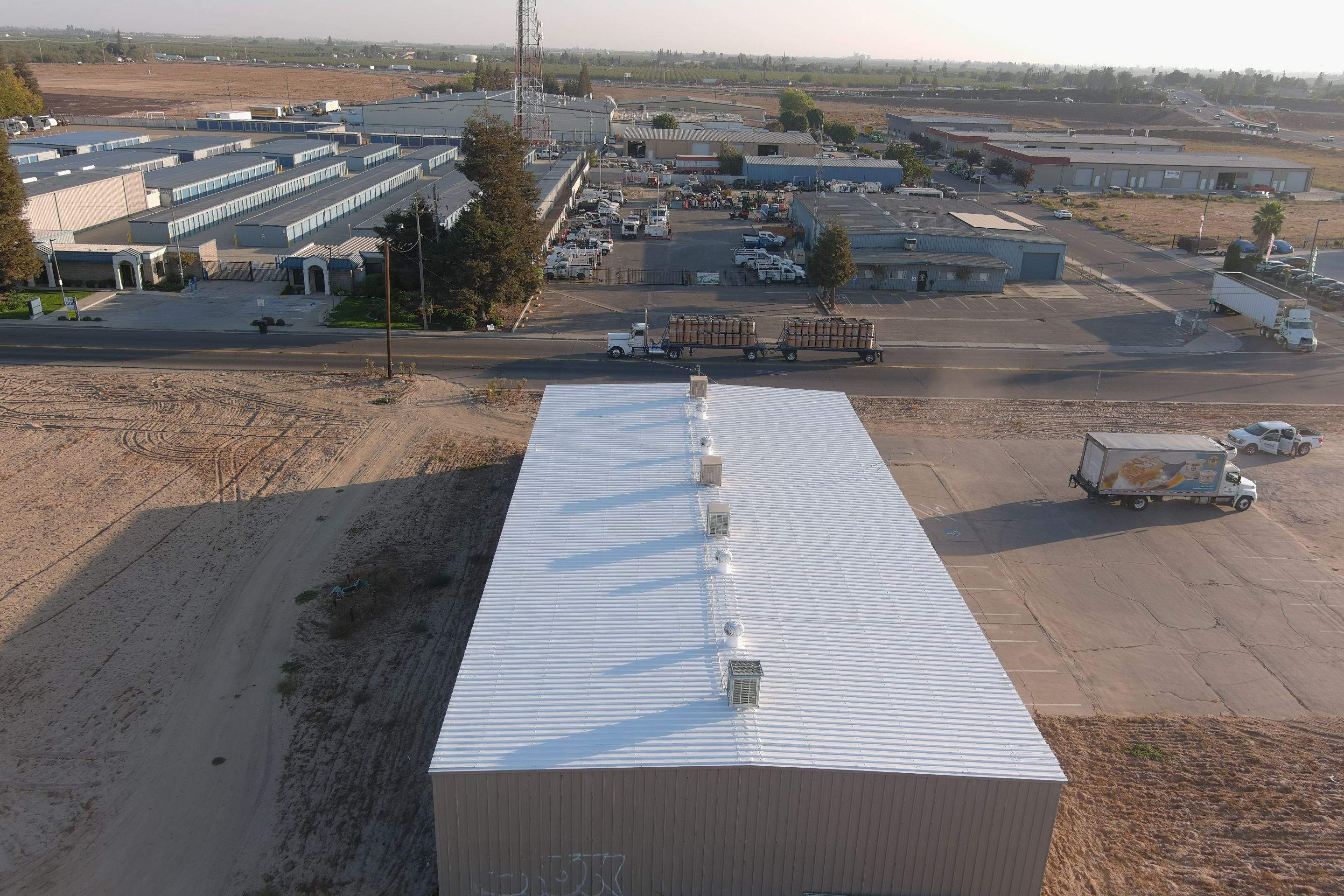 MR Roofing system using Conklin Benchmark/PUMA XL fabric and coating by Straight Edge Roofing Inc