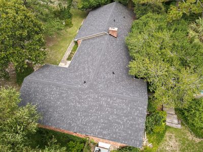 Residential Roofing Installation using Owens Corning® Oakridge Onyx Black